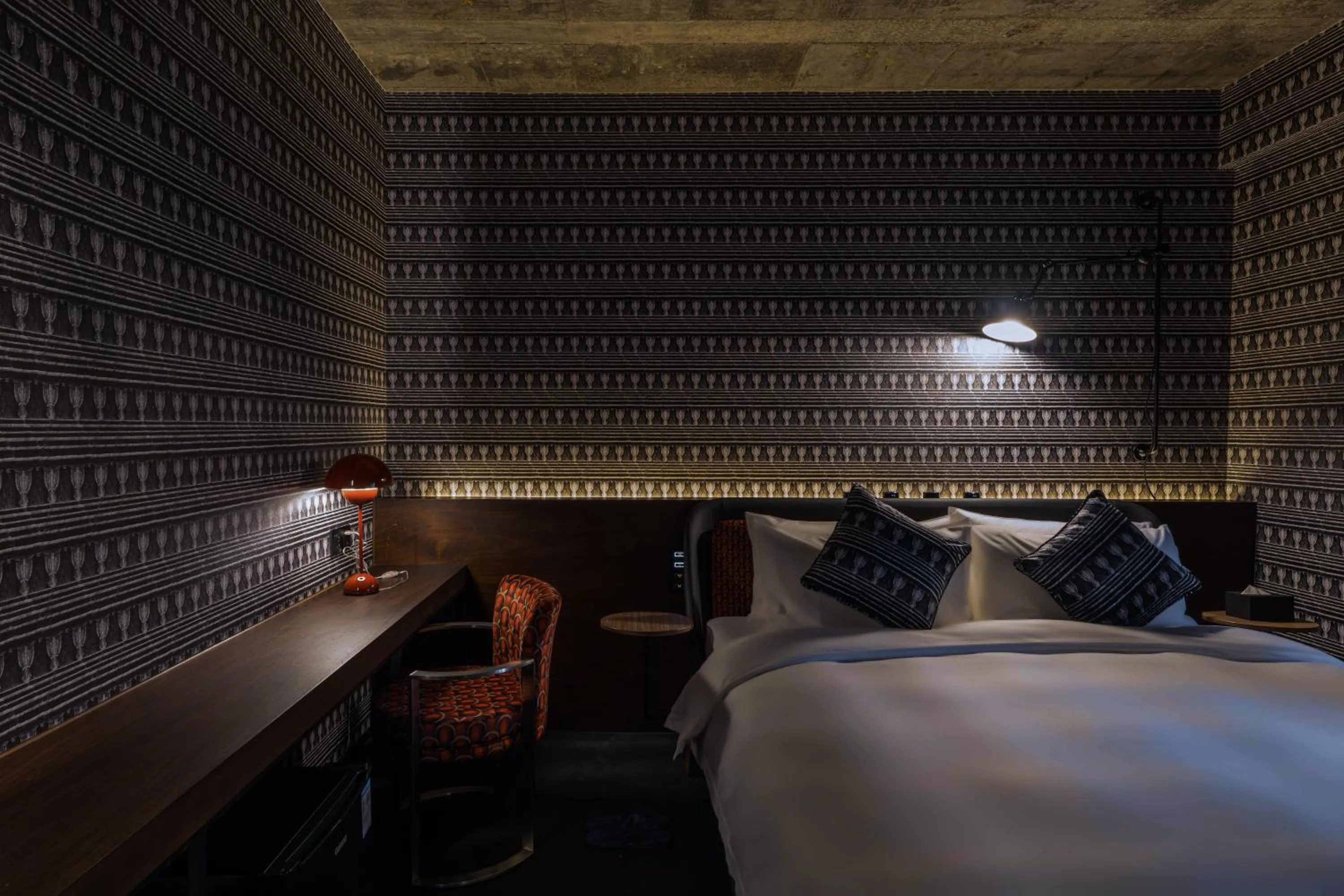 Bed in Neobridge Hotel