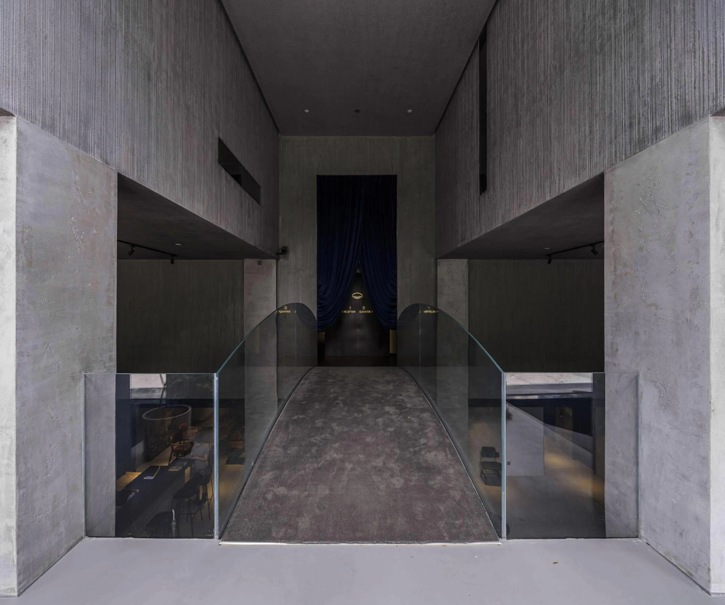 Facade/entrance in Neobridge Hotel