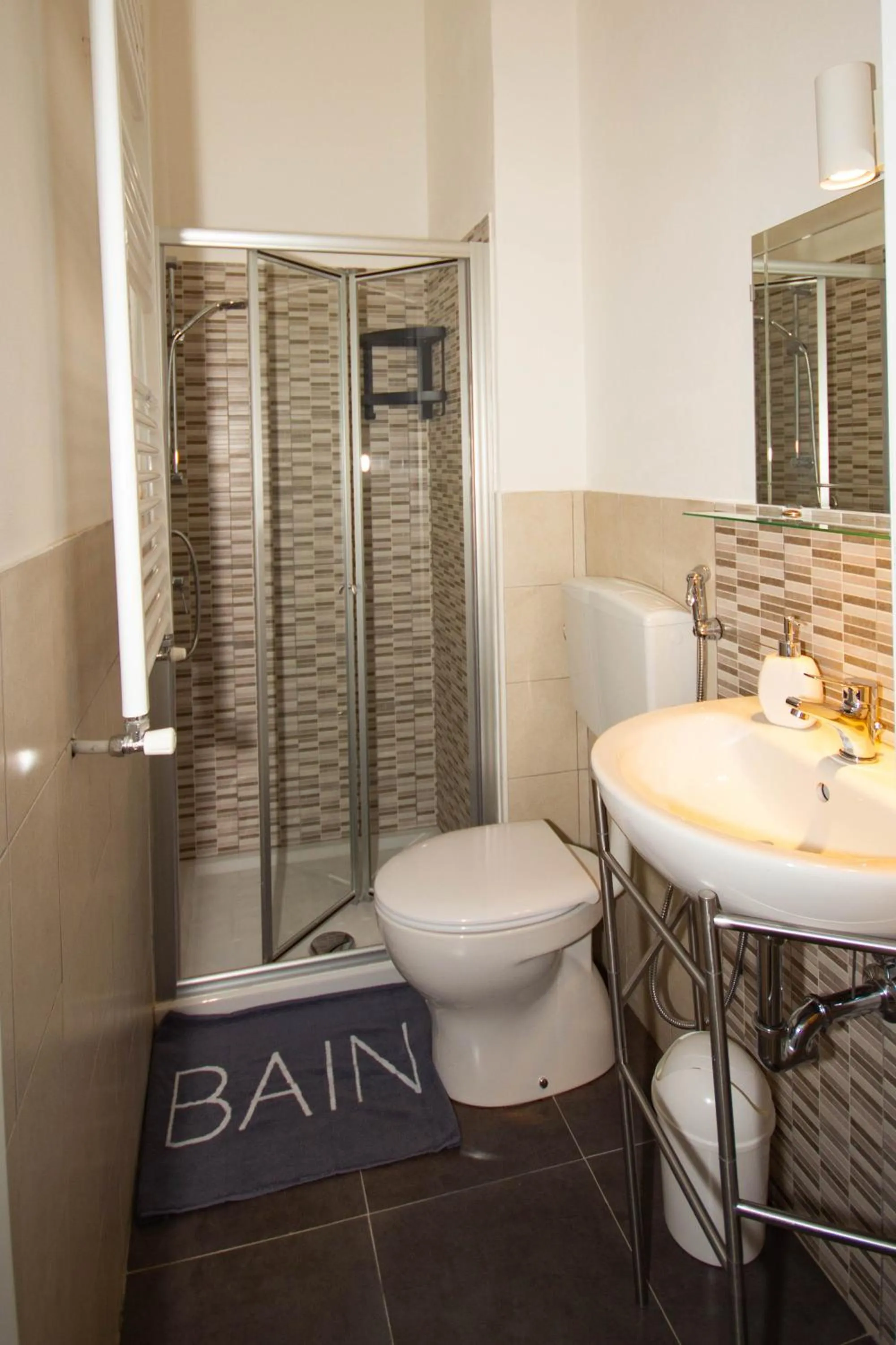 Bathroom in La bicicletta Rossa B&B