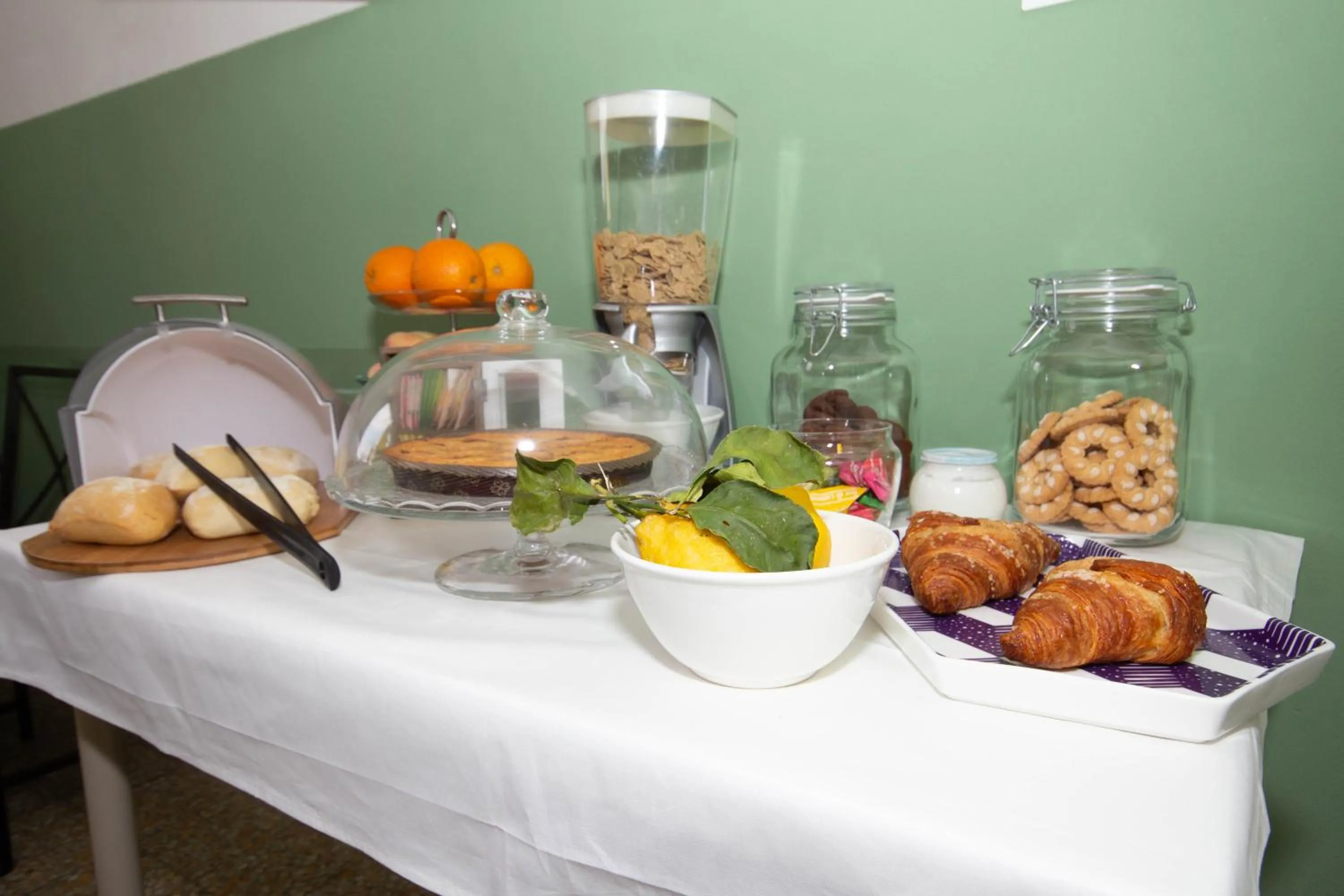 Italian breakfast in La bicicletta Rossa B&B