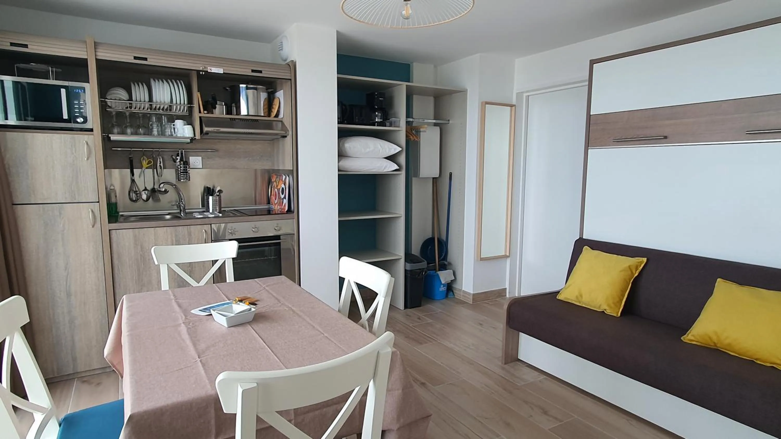 Kitchen or kitchenette in La Vigie Vacances