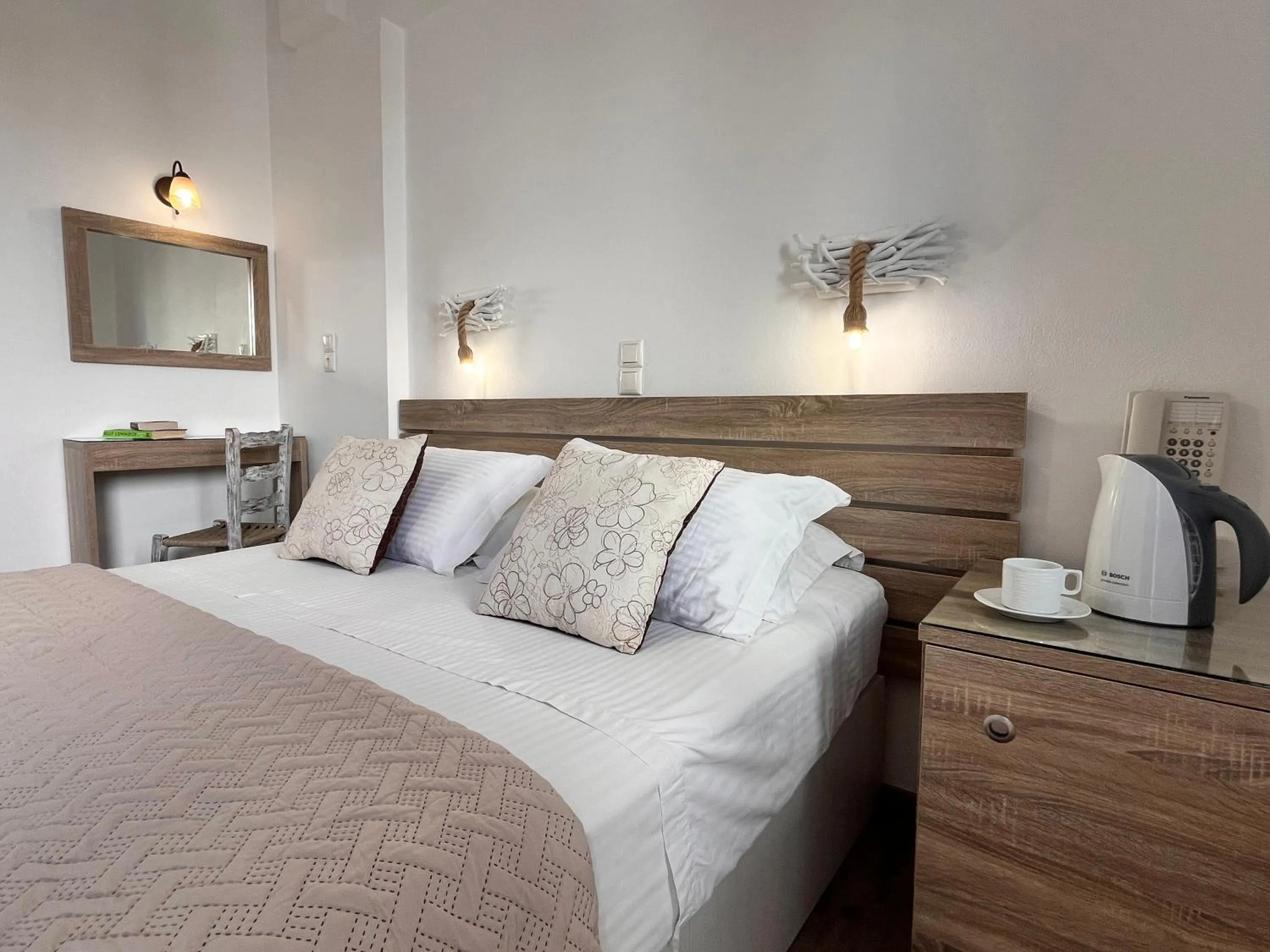 Christina Hotel, Adults Only, Heated Salt Water Pool