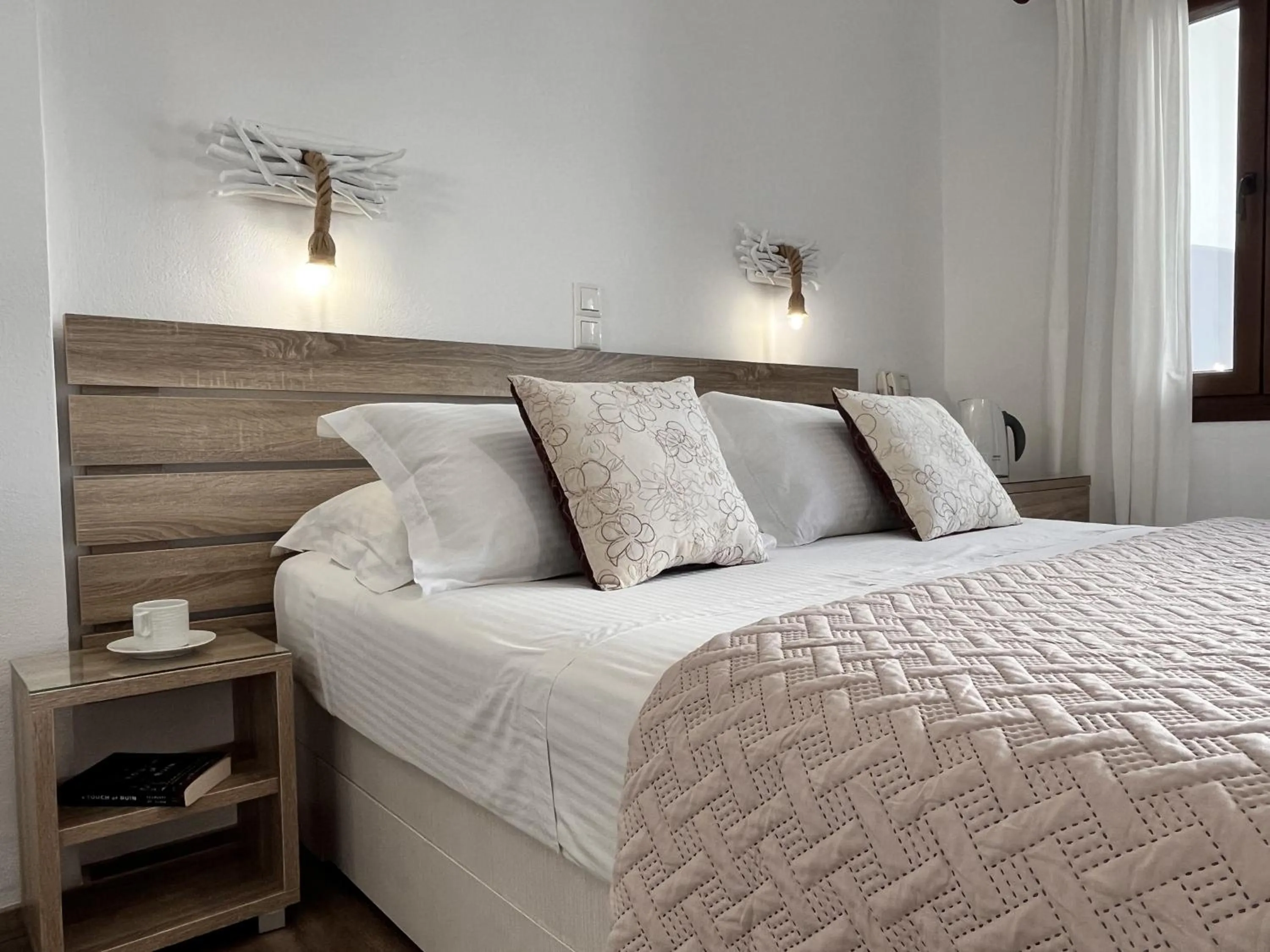 Christina Hotel, Adults Only, Heated Salt Water Pool