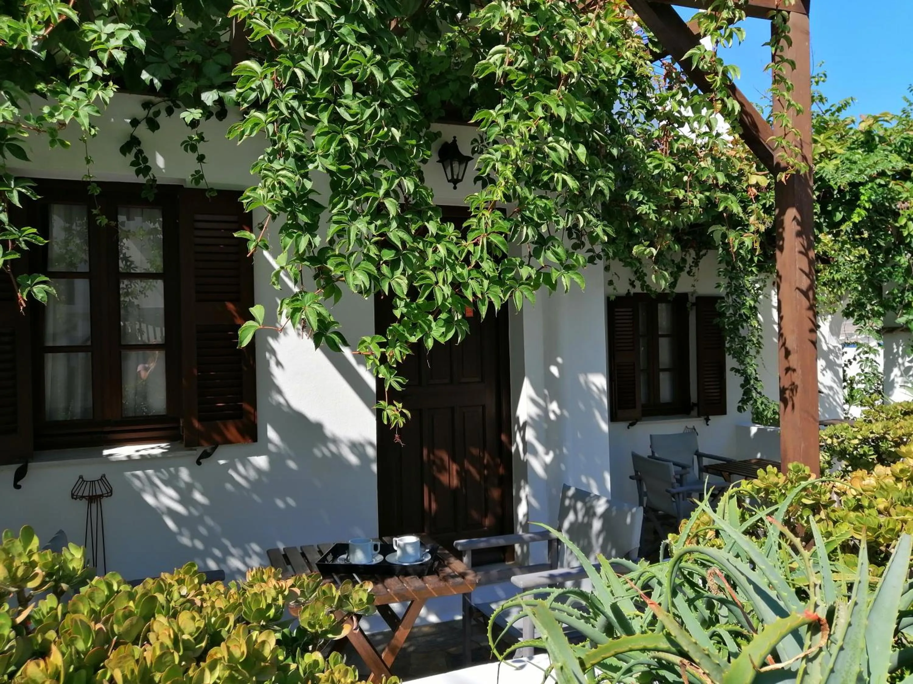 Christina Hotel, Adults Only, Heated Salt Water Pool