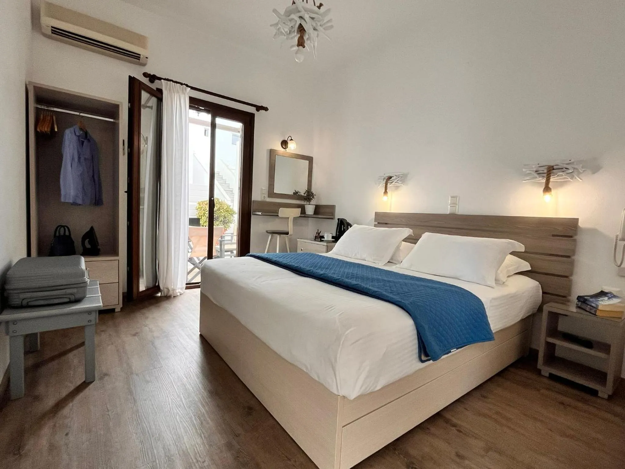 Christina Hotel, Adults Only, Heated Salt Water Pool