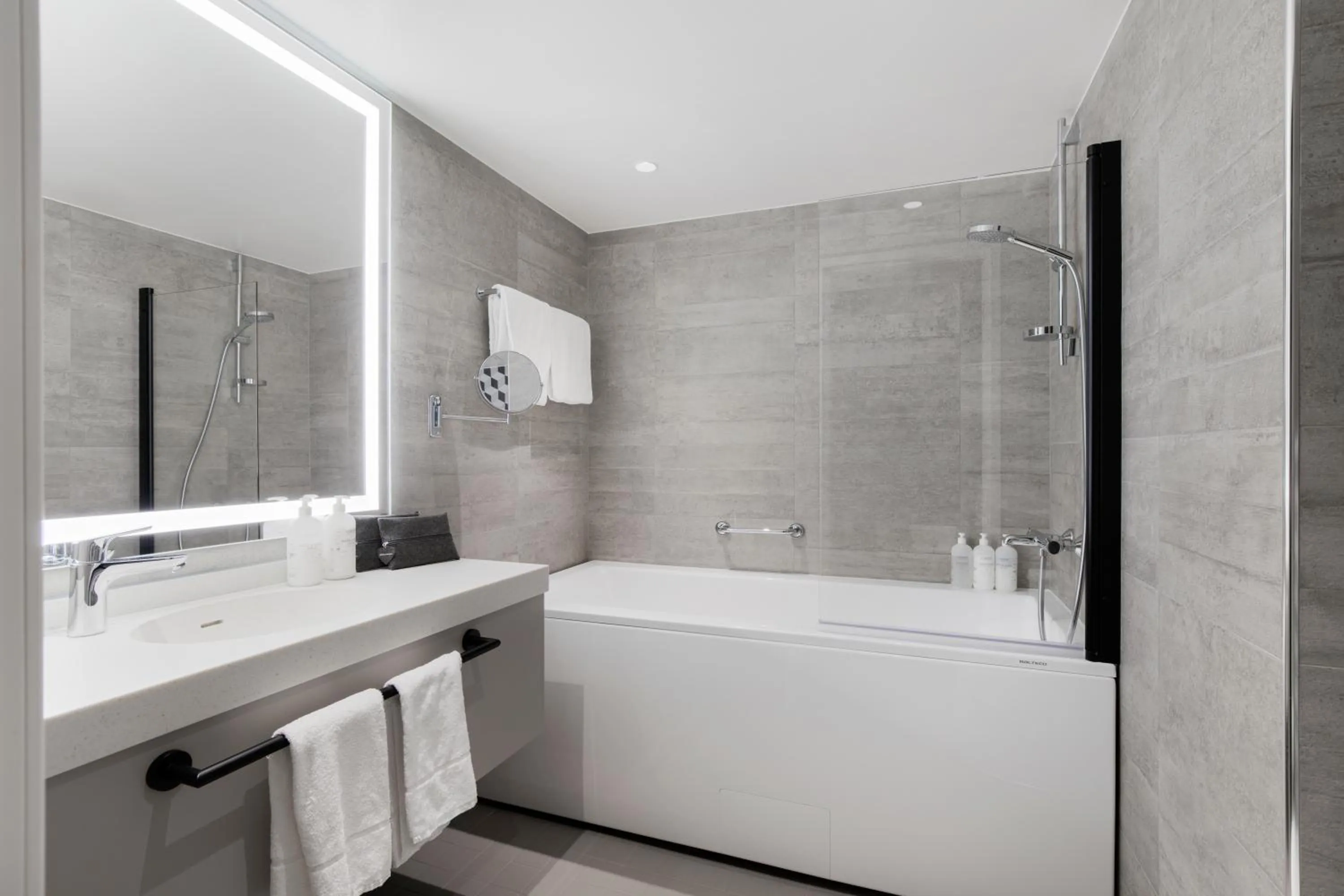 Bathroom in Original Sokos Hotel Vantaa