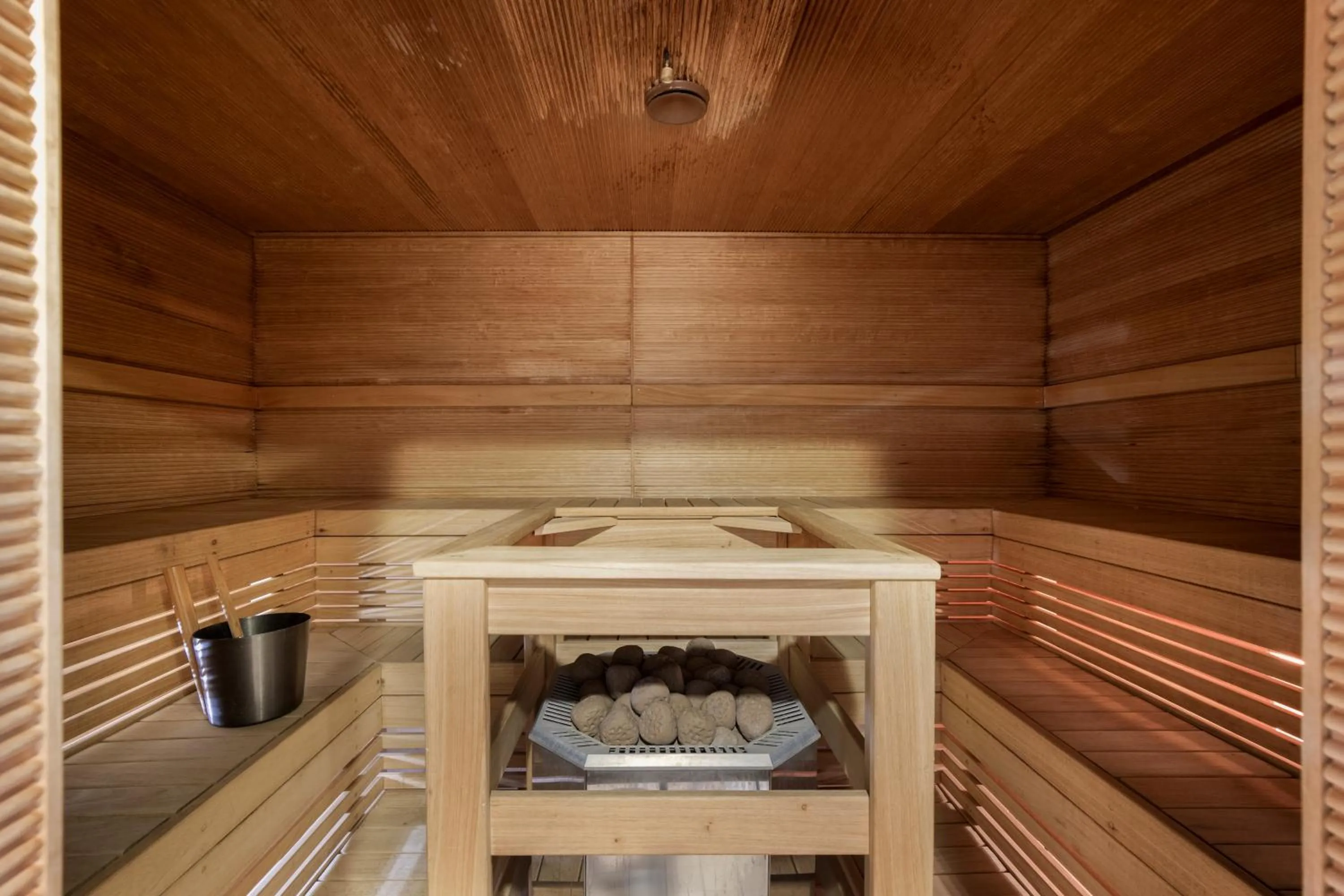 Sauna in Original Sokos Hotel Vantaa