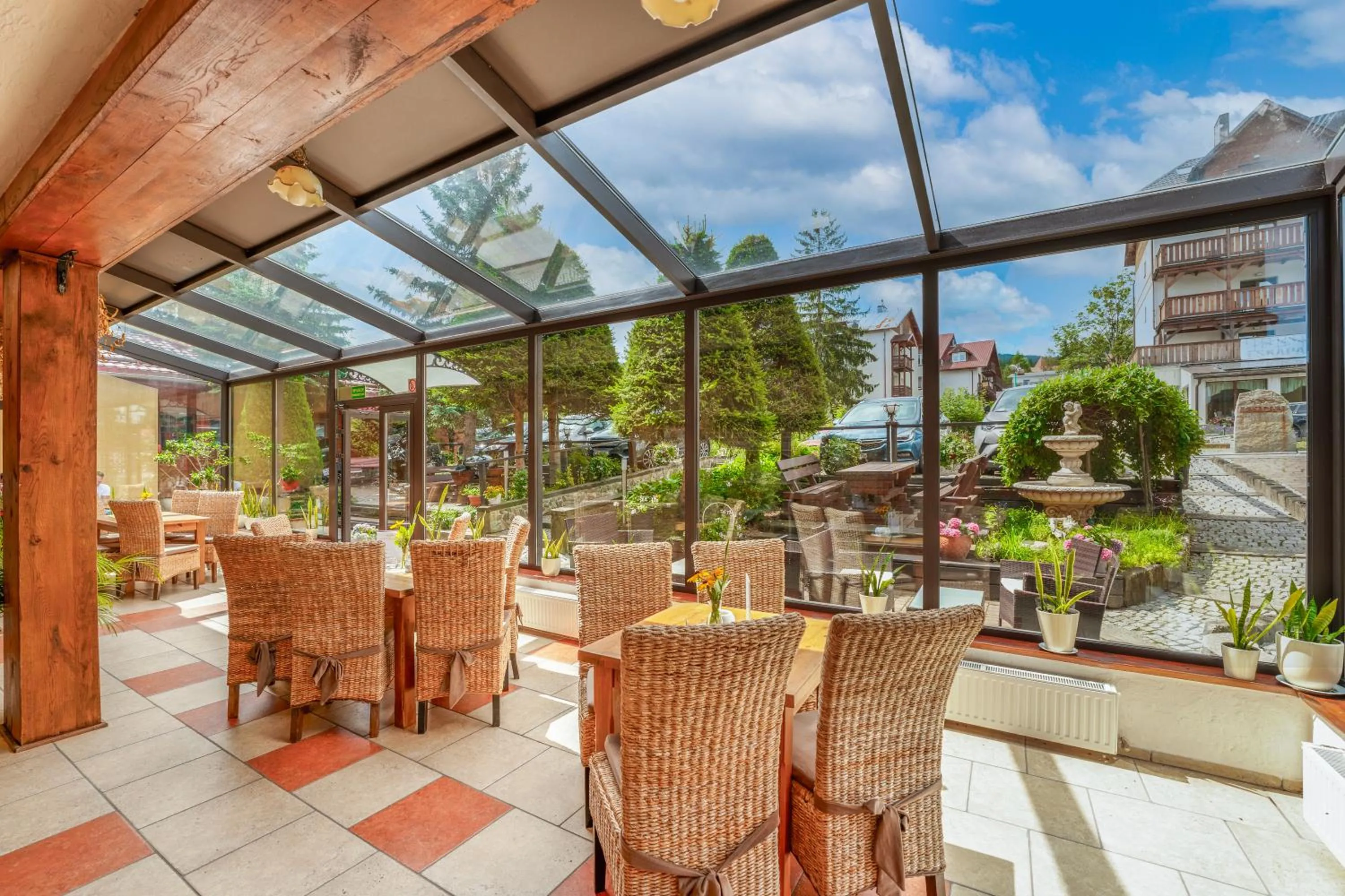 Patio in Hotel Pod Szrenicą