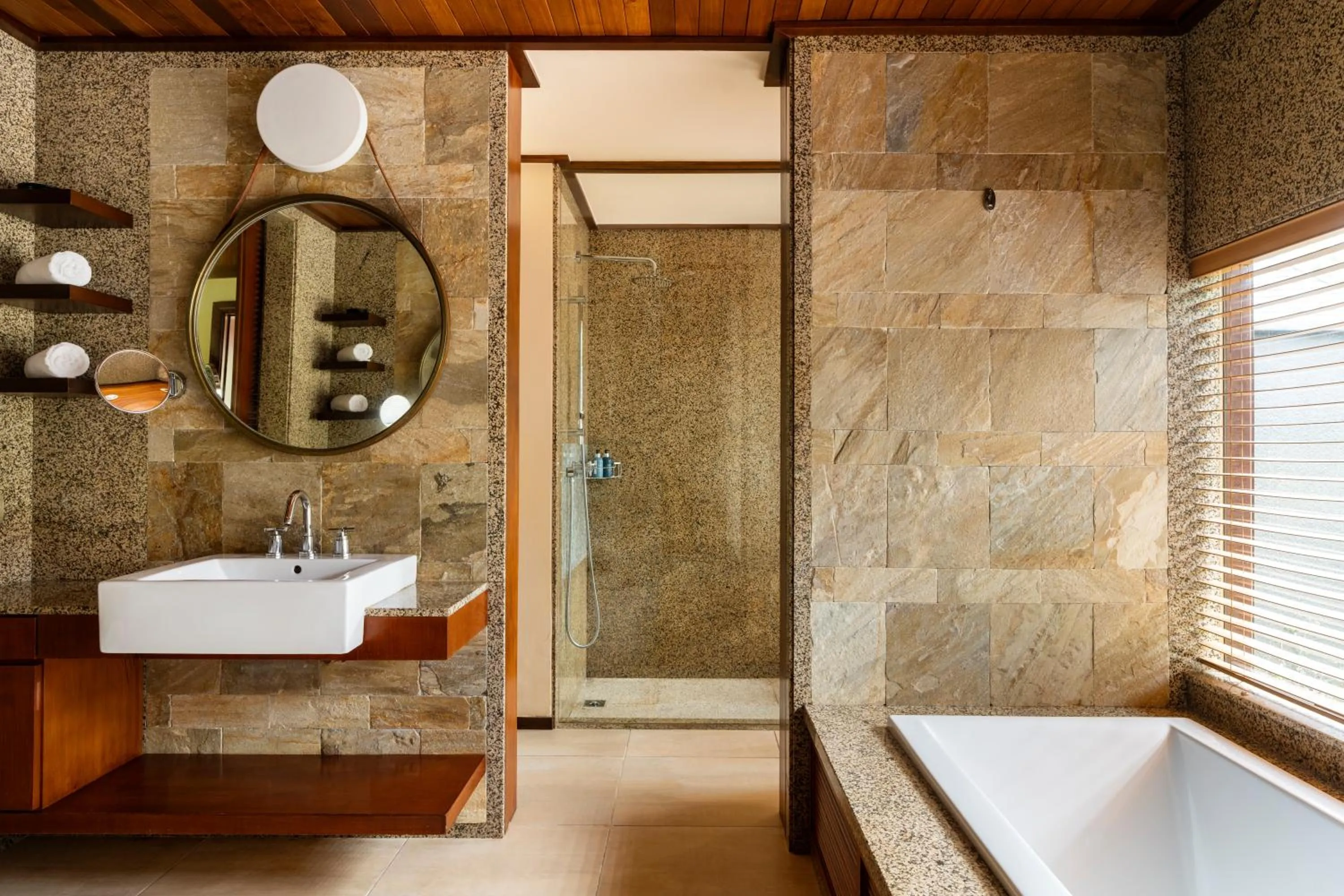 Bathroom in Constance Ephelia