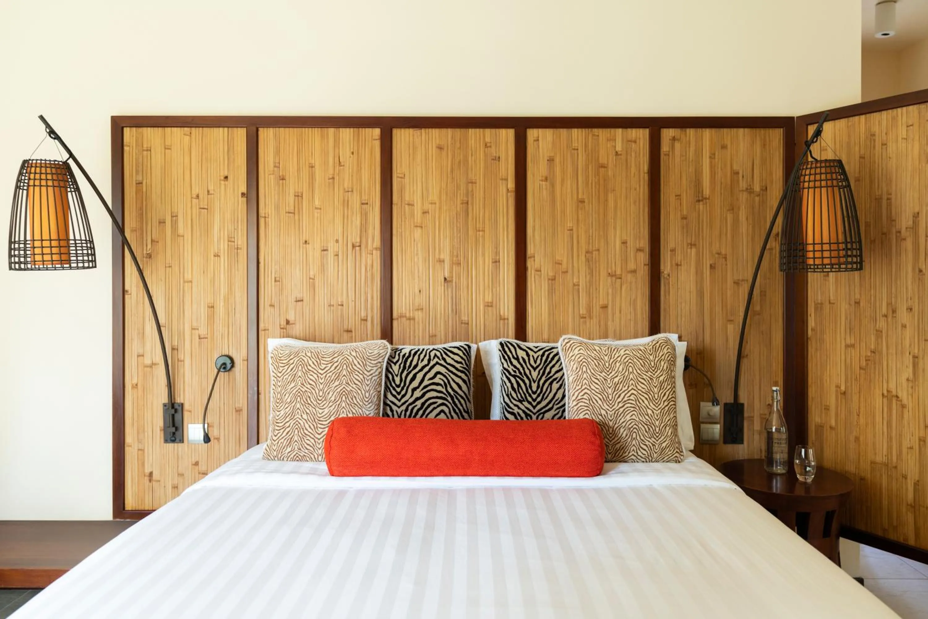 Bedroom, Bed in Constance Ephelia