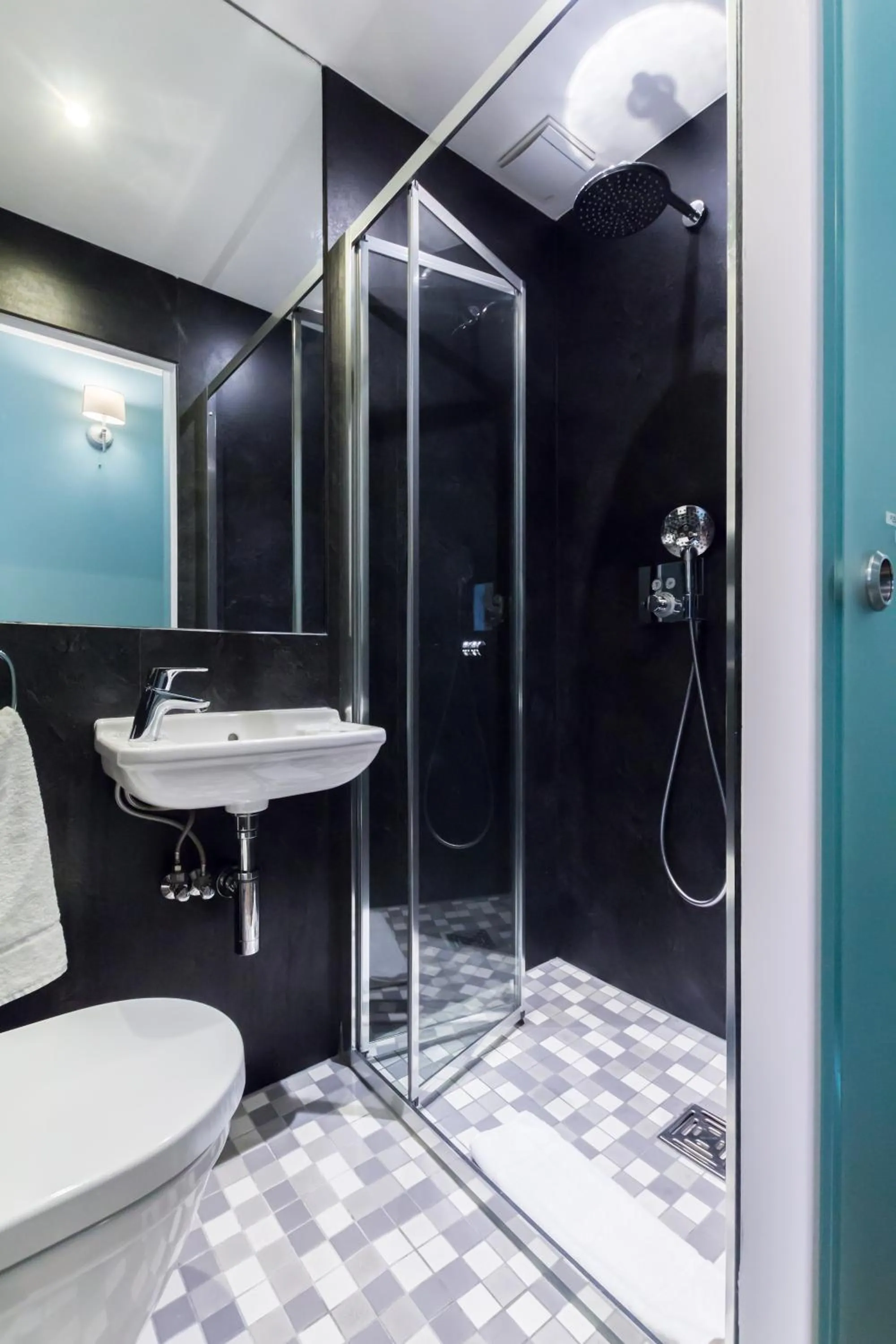 Bathroom in Arosfa Hotel London by Compass Hospitality