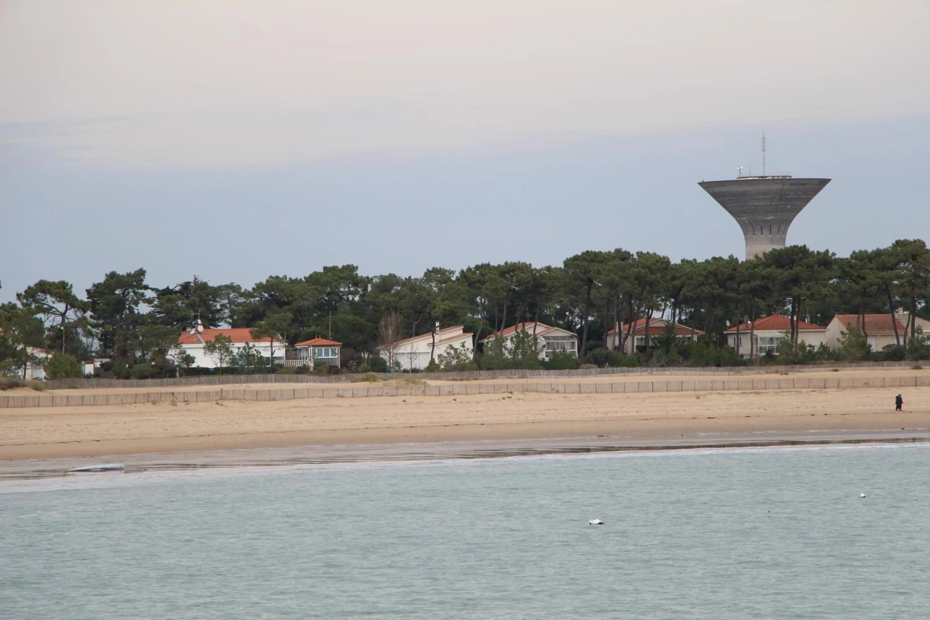 Day in Au Petit Bonheur