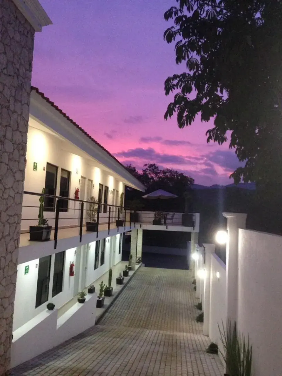 Twin Room in Hotel Santiago Twin Room in Hotel Santiago