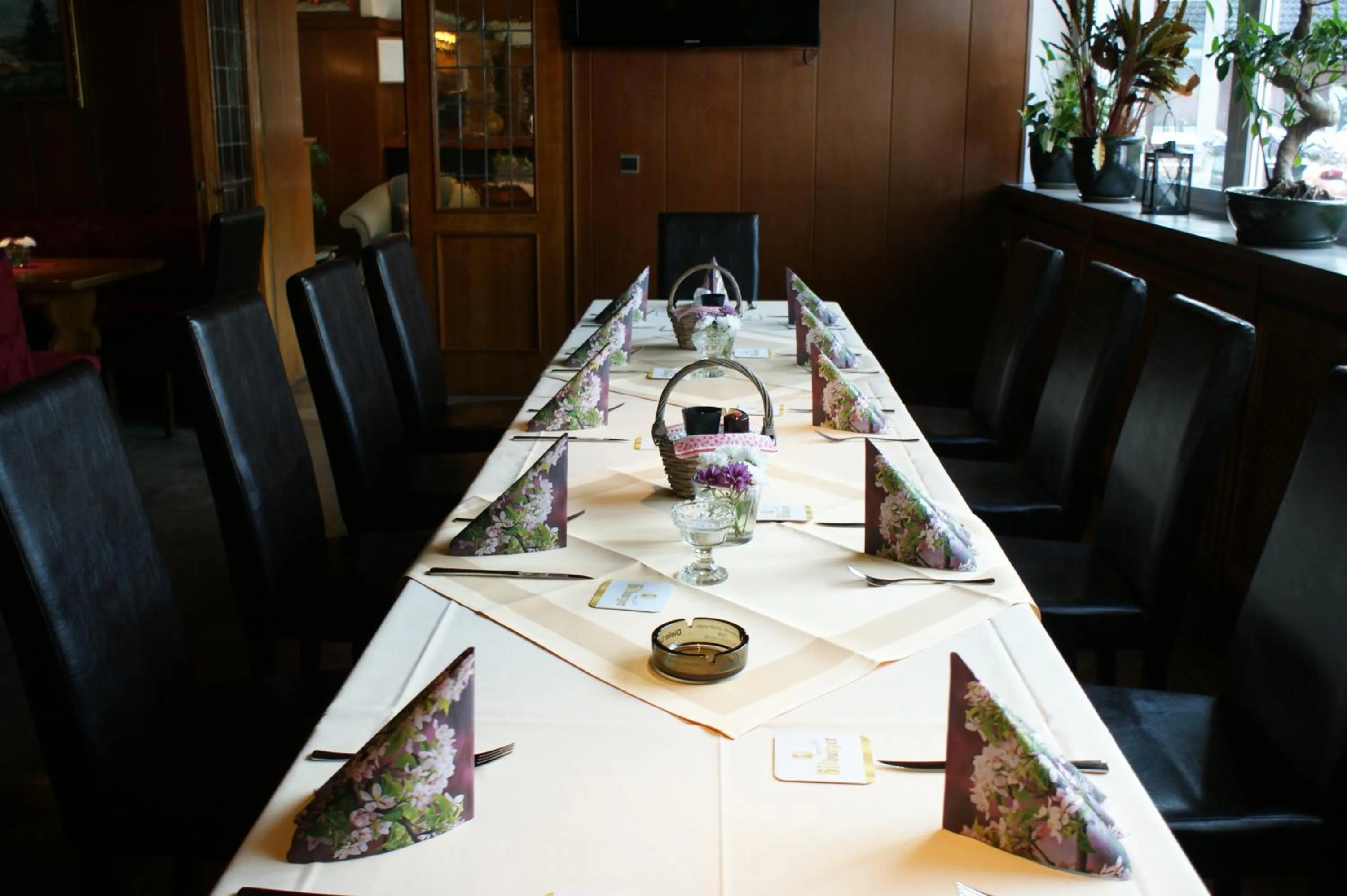 Dining area in Heidehotel Herrenbrücke