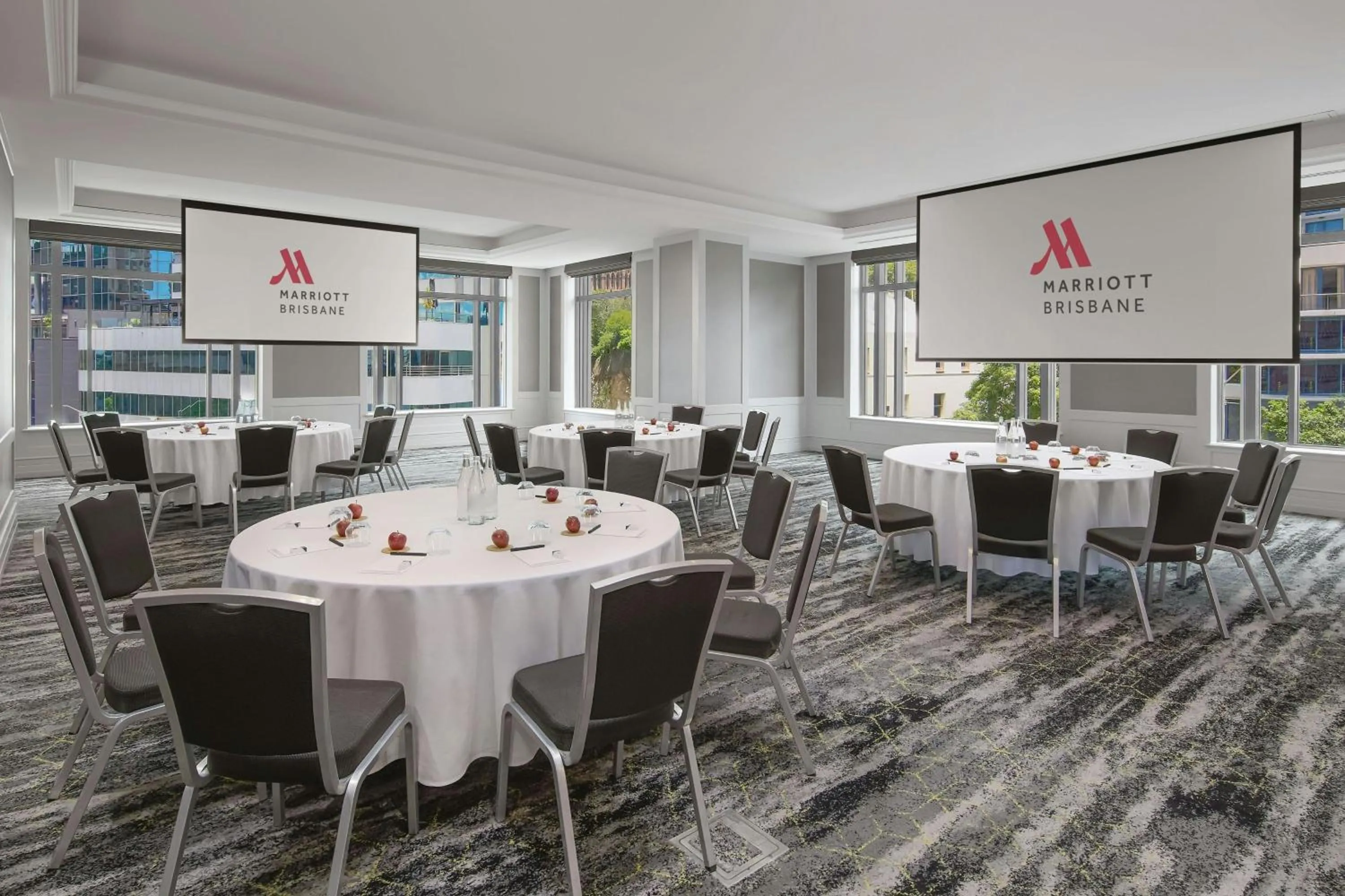 Lounge or bar in Brisbane Marriott Hotel