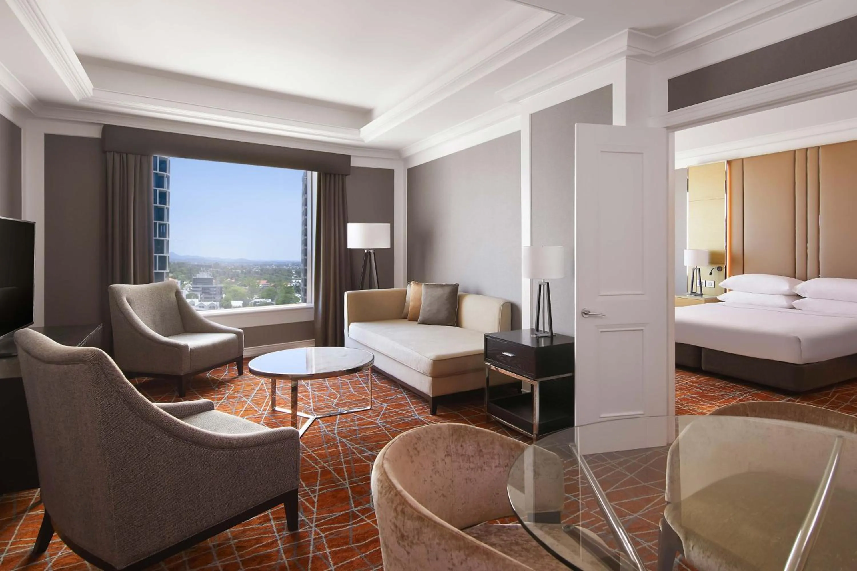 Living room, Bed in Brisbane Marriott Hotel