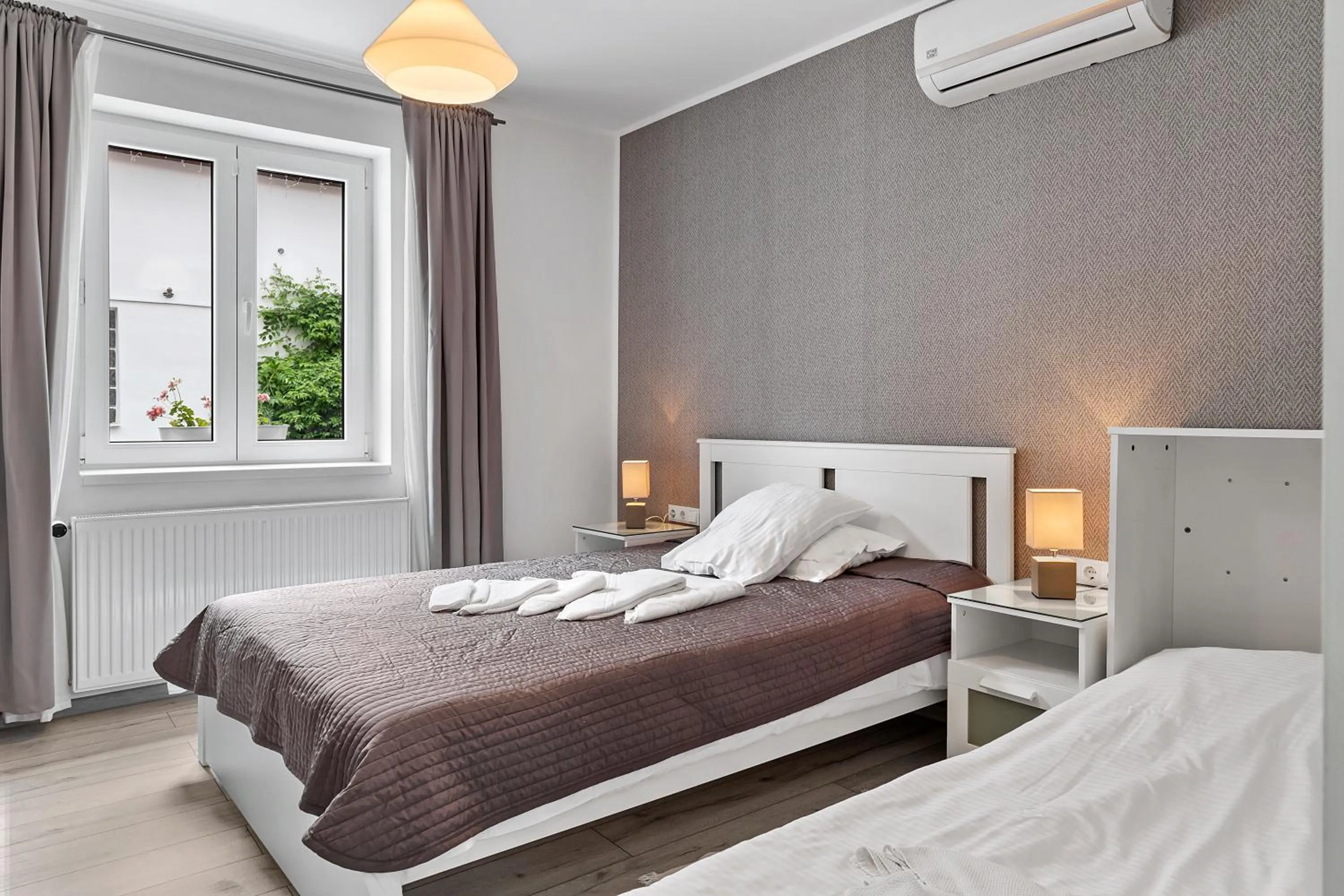 Property building, Bed in Pensiunea Alina "Adults Only"