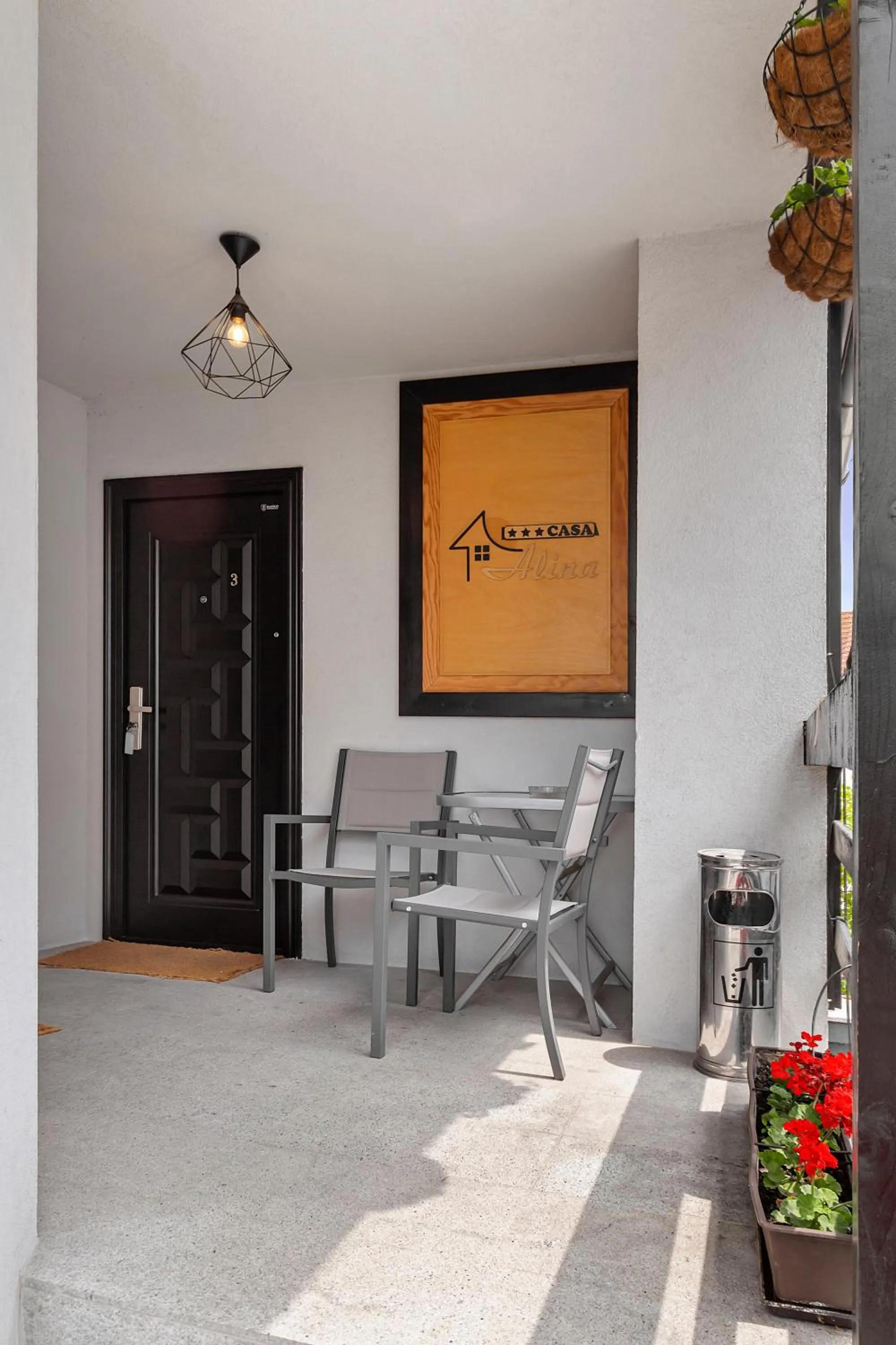 Property building in Pensiunea Alina "Adults Only"