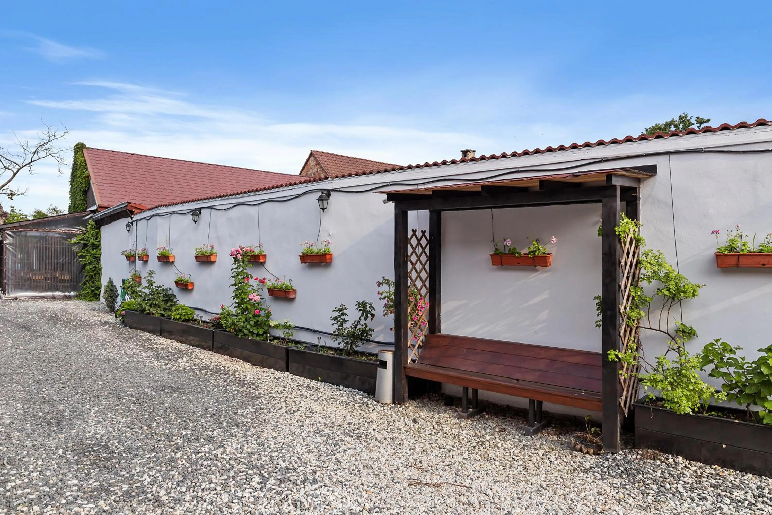 Property building in Pensiunea Alina "Adults Only"