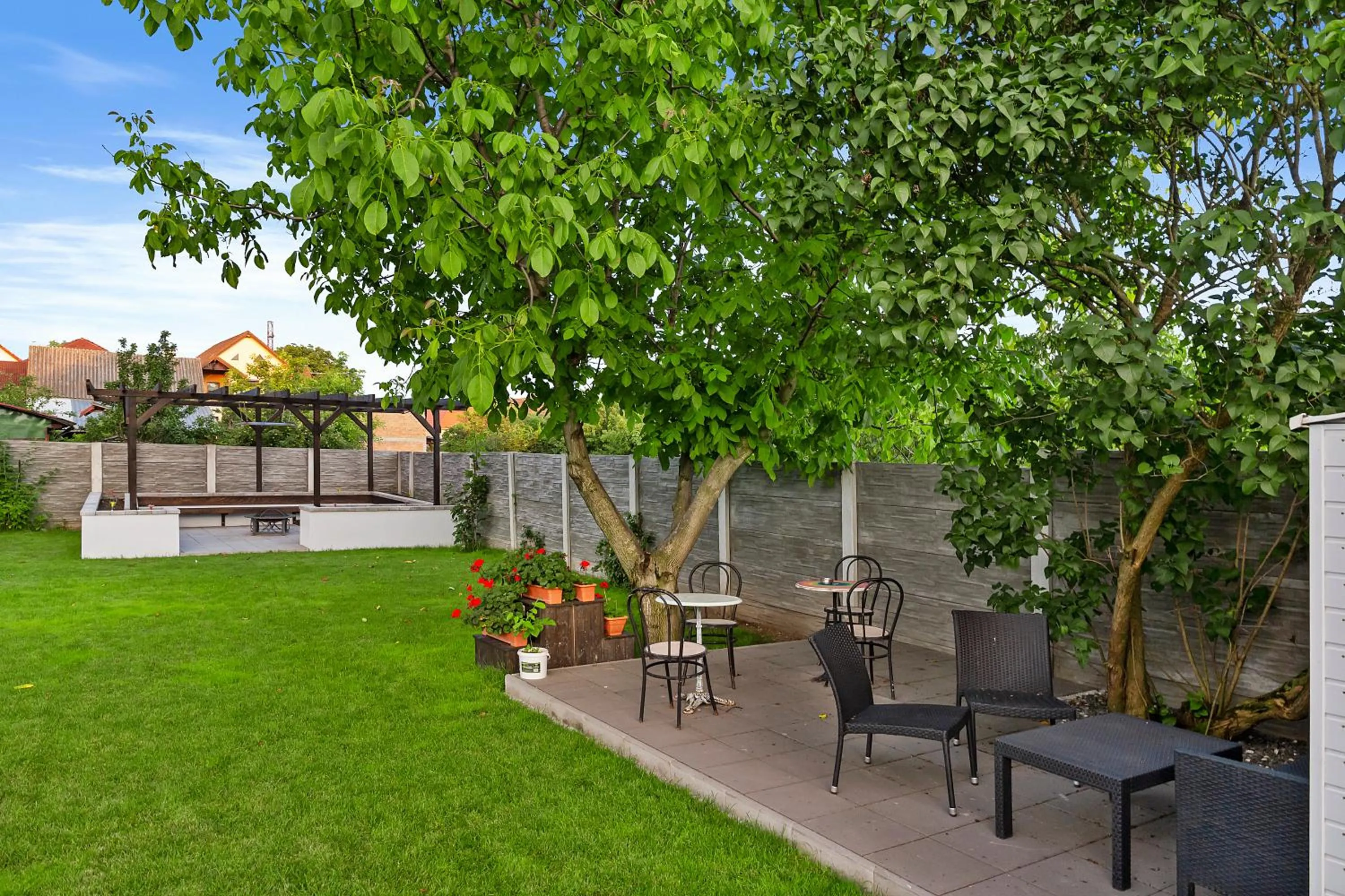 Property building in Pensiunea Alina "Adults Only"