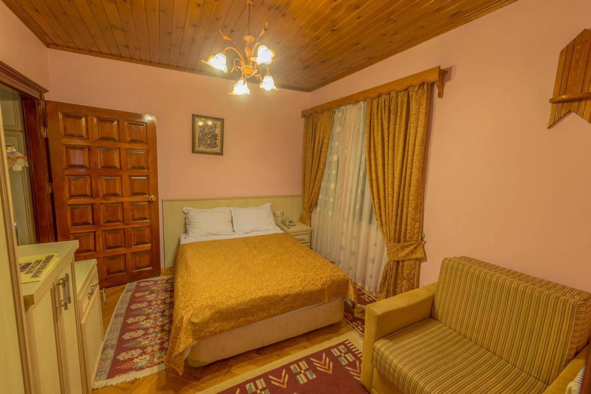 Bed in Beypazari Ipekyolu Konagi