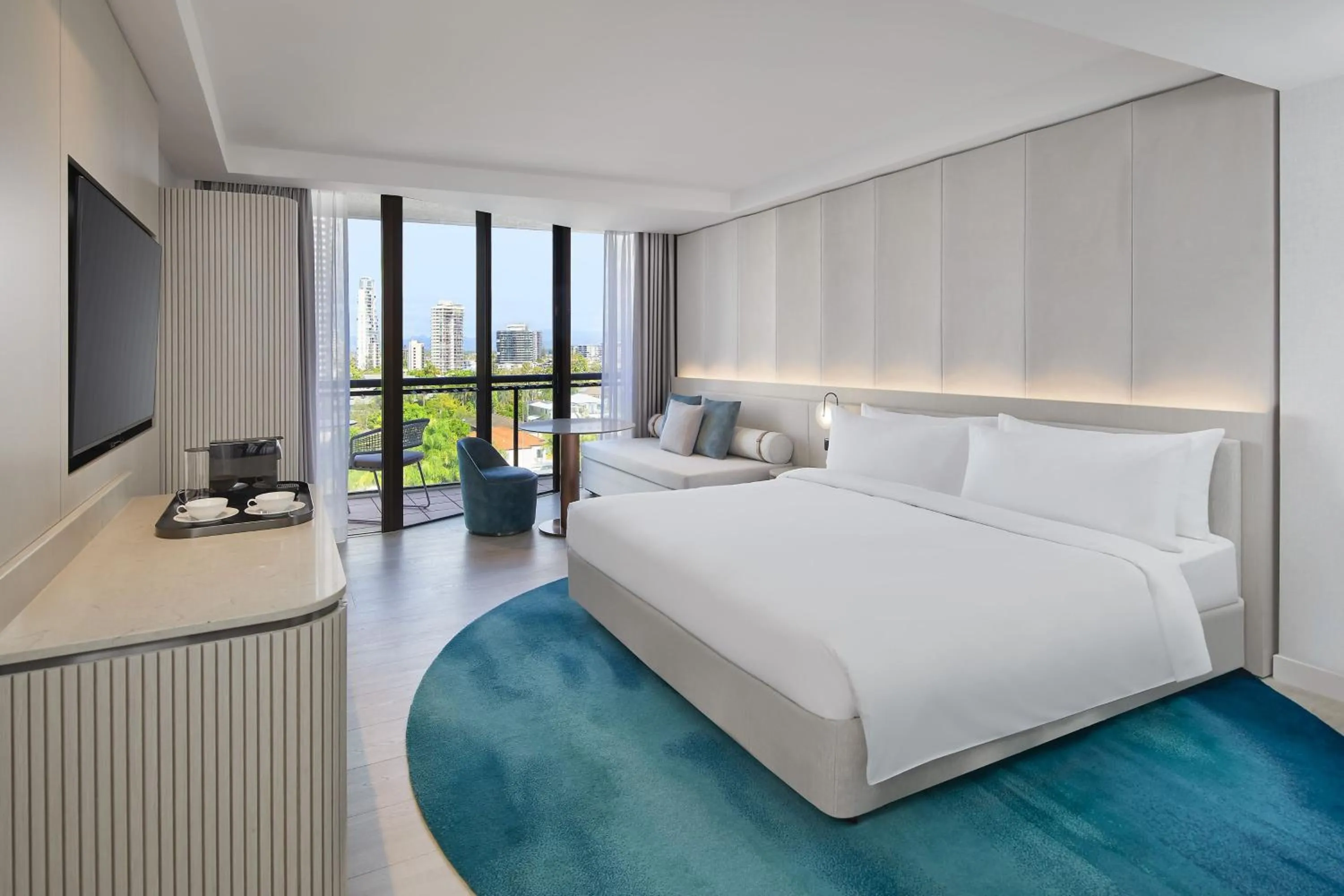 Photo of the whole room, Bed in JW Marriott Gold Coast Resort & Spa