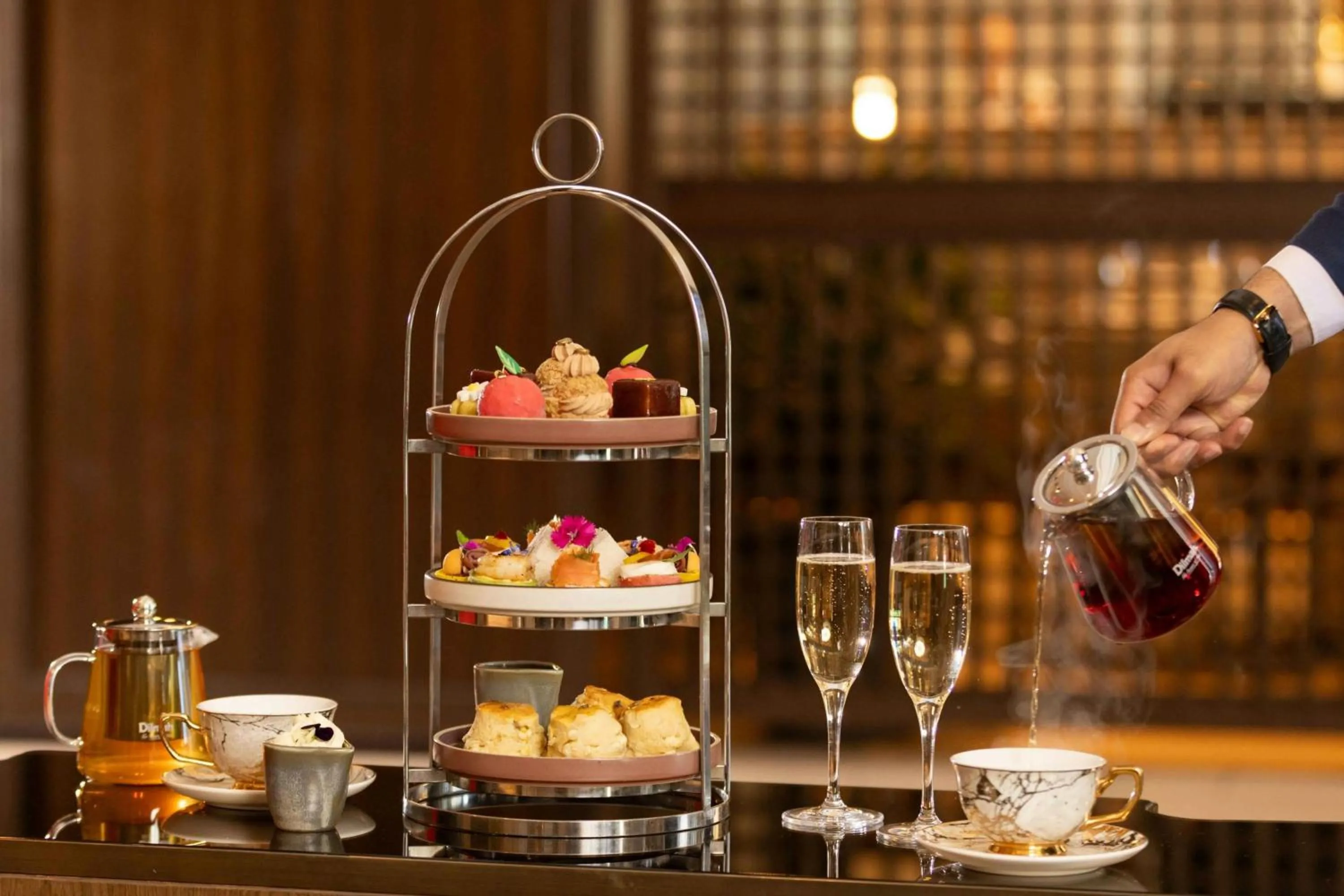 Restaurant/places to eat in JW Marriott Gold Coast Resort & Spa