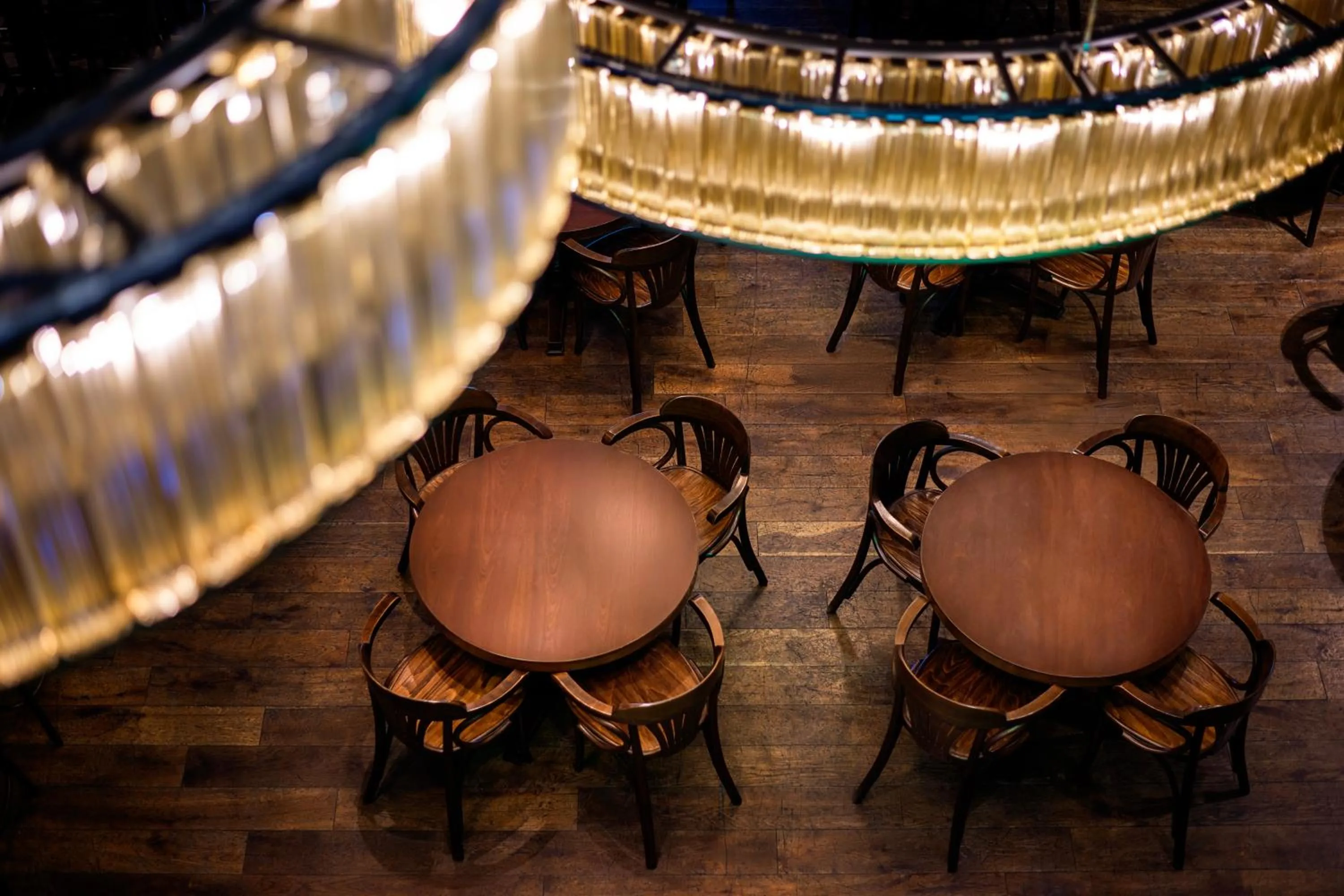 Restaurant/places to eat in Grand Millennium Al Wahda Executive Apartments