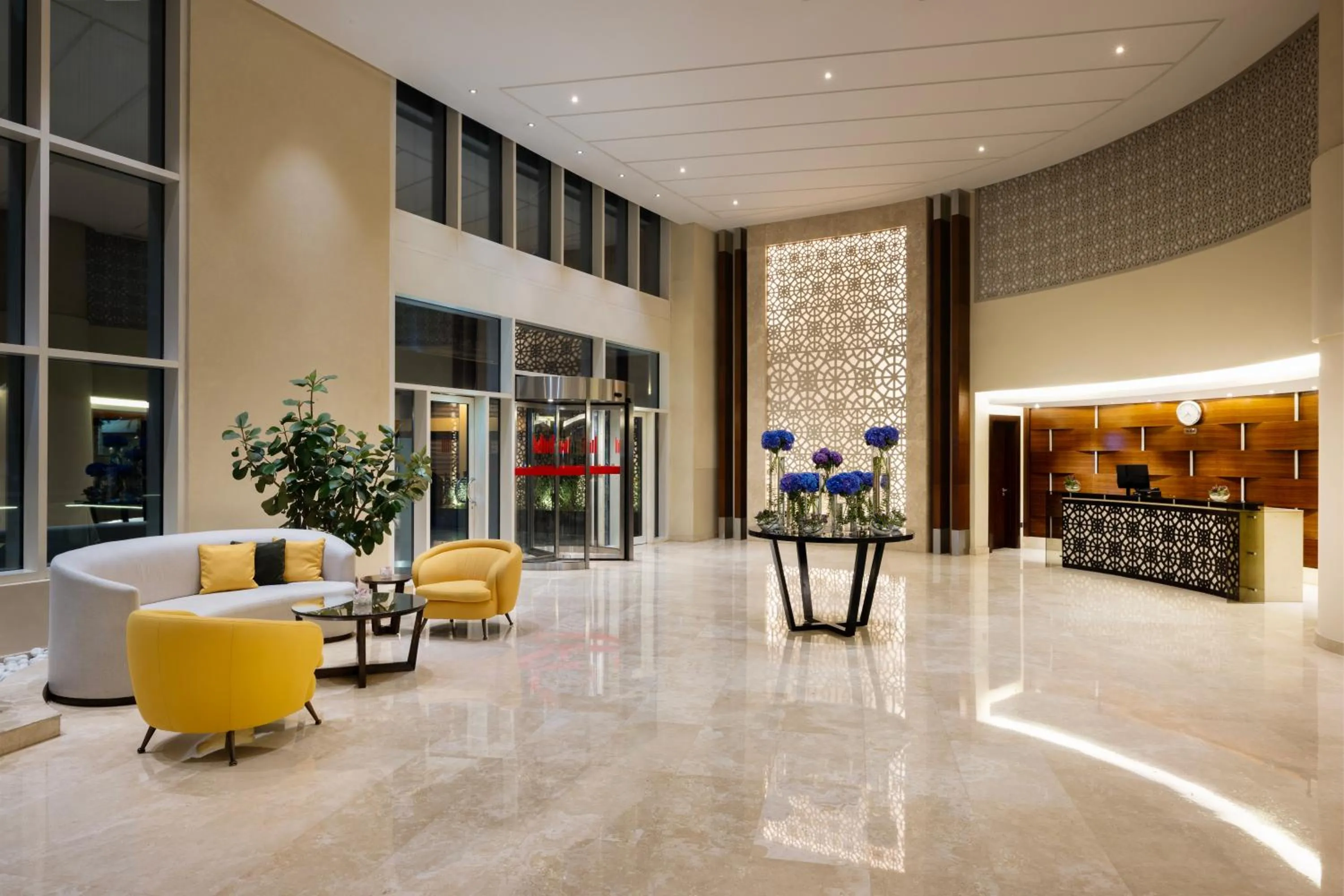 Lobby or reception in Grand Millennium Al Wahda Executive Apartments