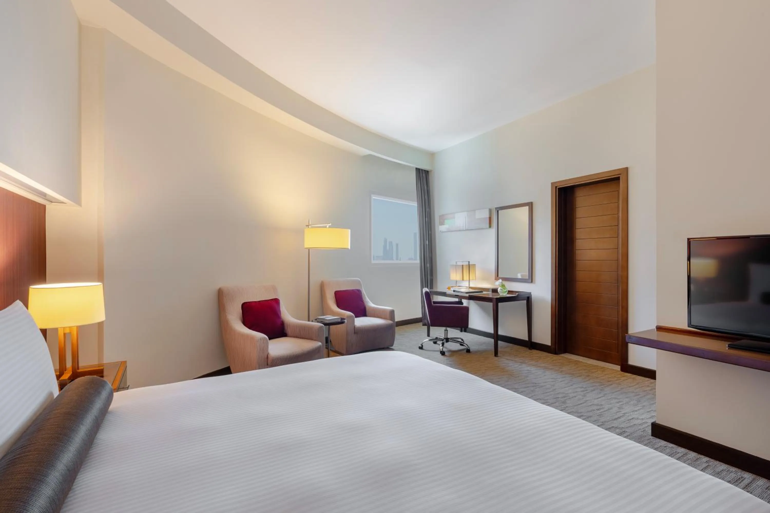 Bedroom, Bed in Grand Millennium Al Wahda Executive Apartments