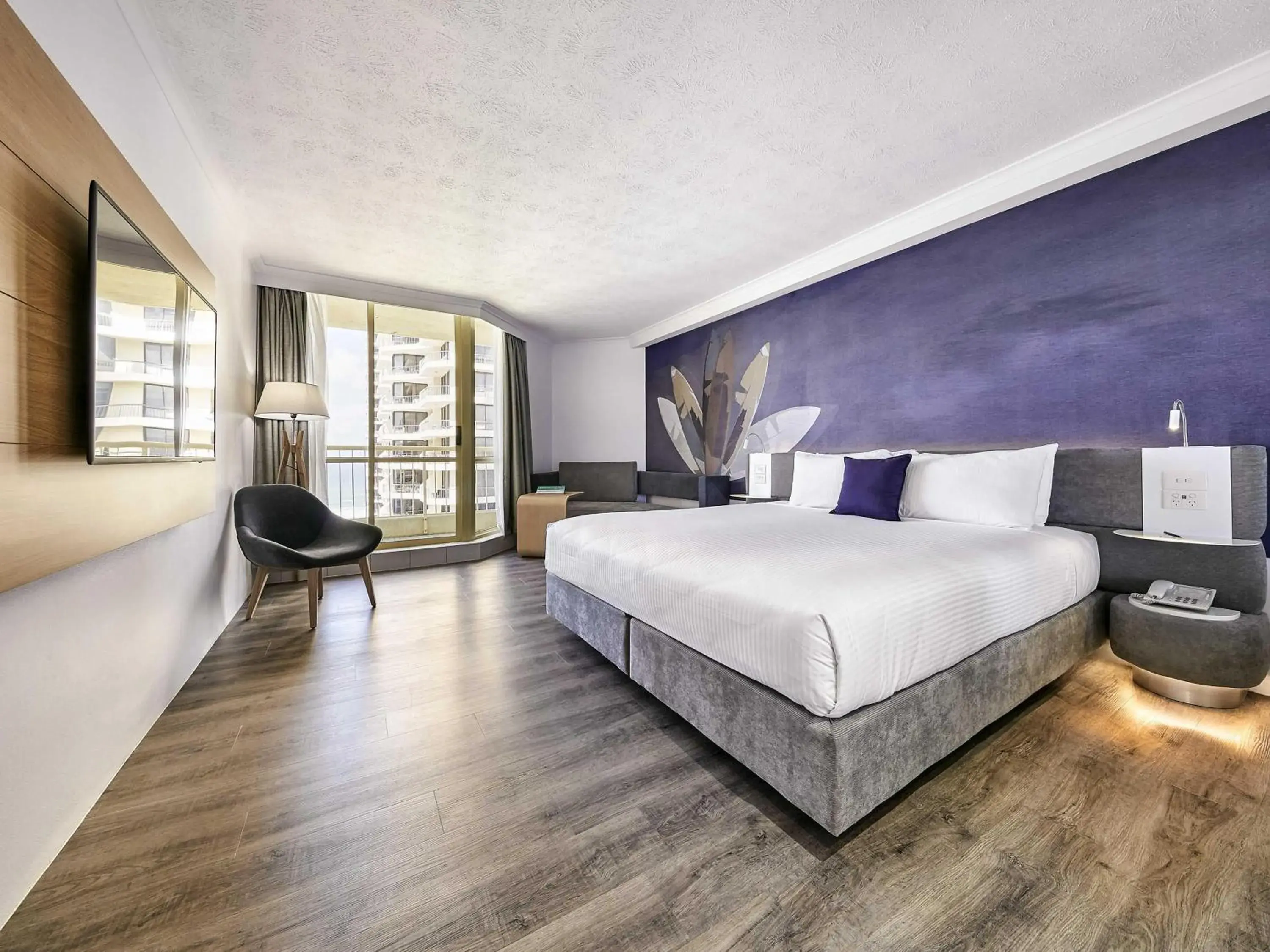 Deluxe Family Room in Novotel Surfers Paradise Deluxe Family Room in Novotel Surfers Paradise