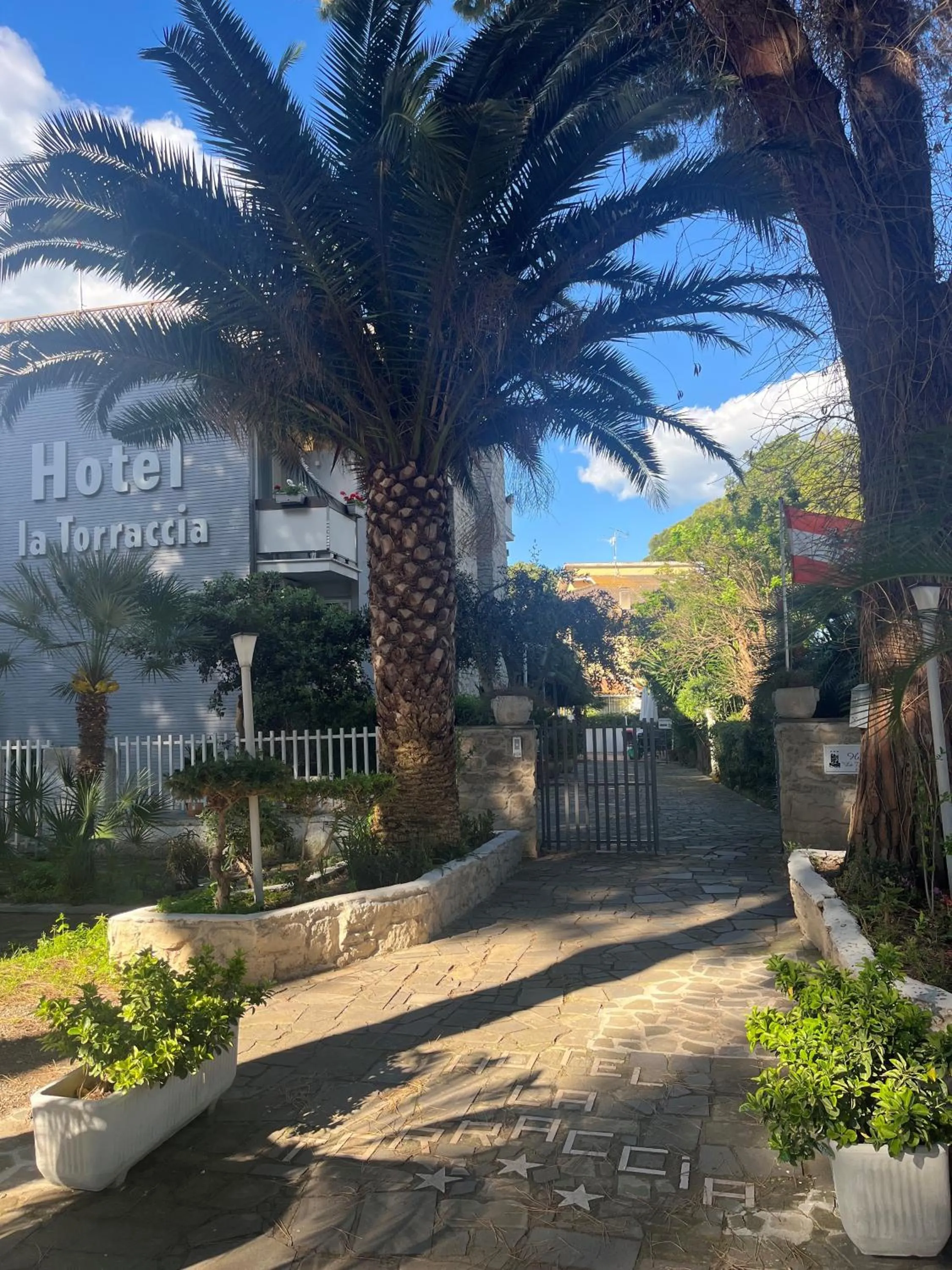 Facade/entrance in Hotel La Torraccia