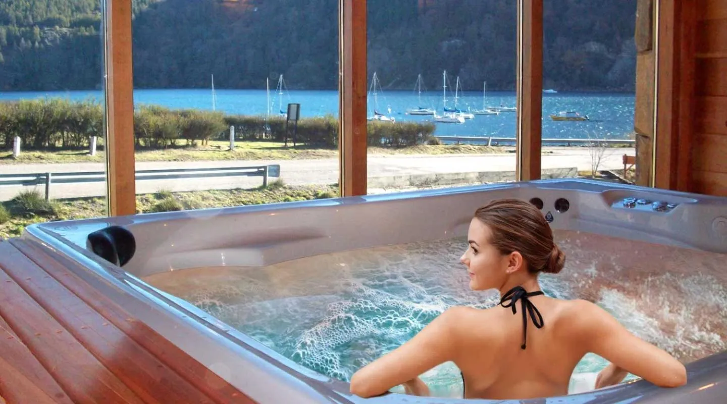 Spa and wellness centre/facilities in Cabañas Del Lacar