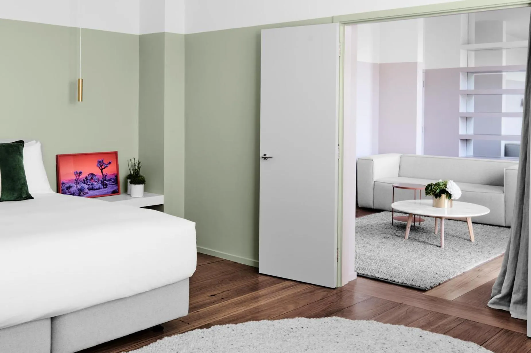 Photo of the whole room, Bed in The Prince