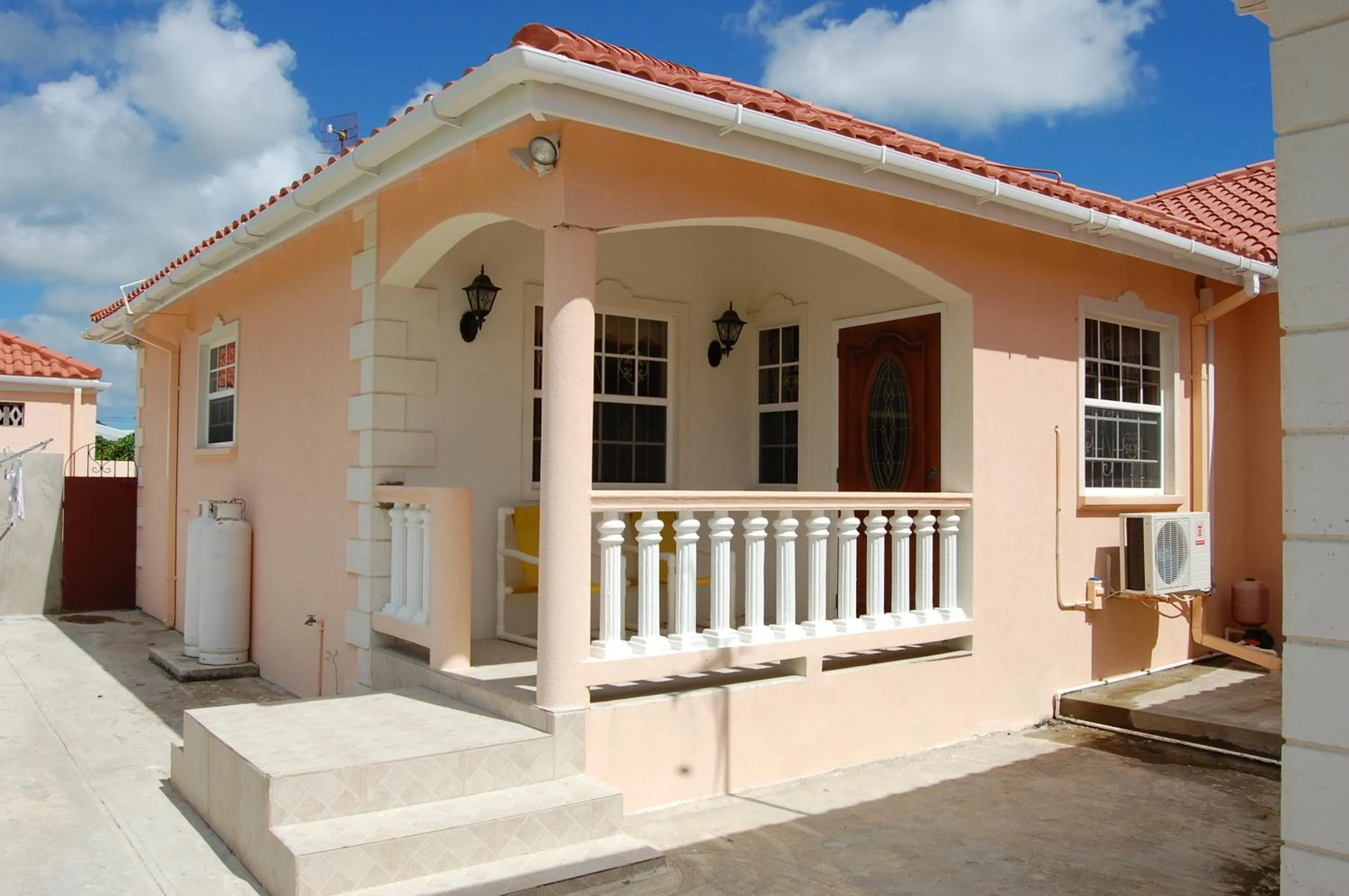 One-Bedroom Apartment in Plover Court Apartments