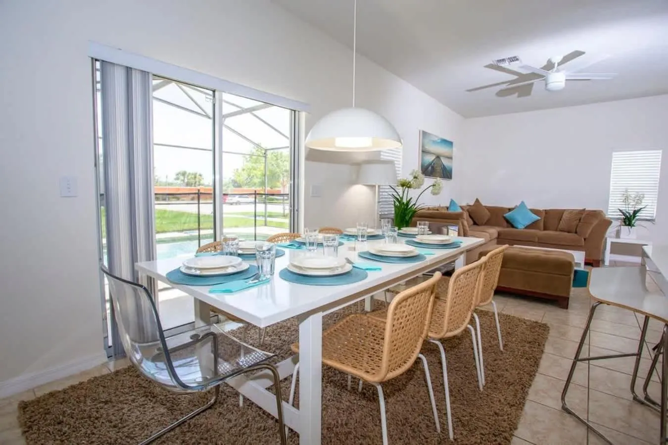 Four Bedrooms Townhouse 4563