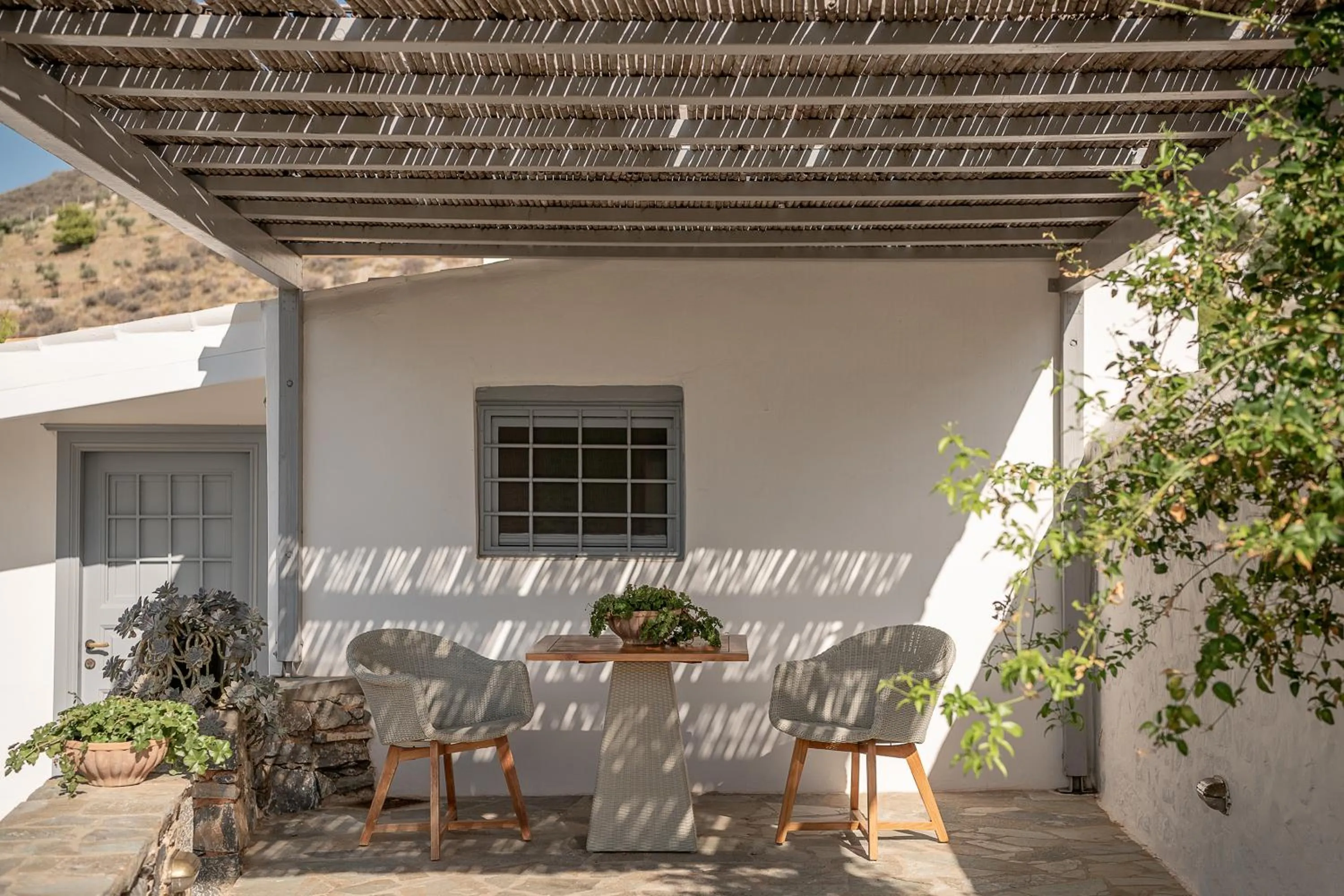 Patio in Bellevalia Hydra - Formerly Four Seasons Hydra