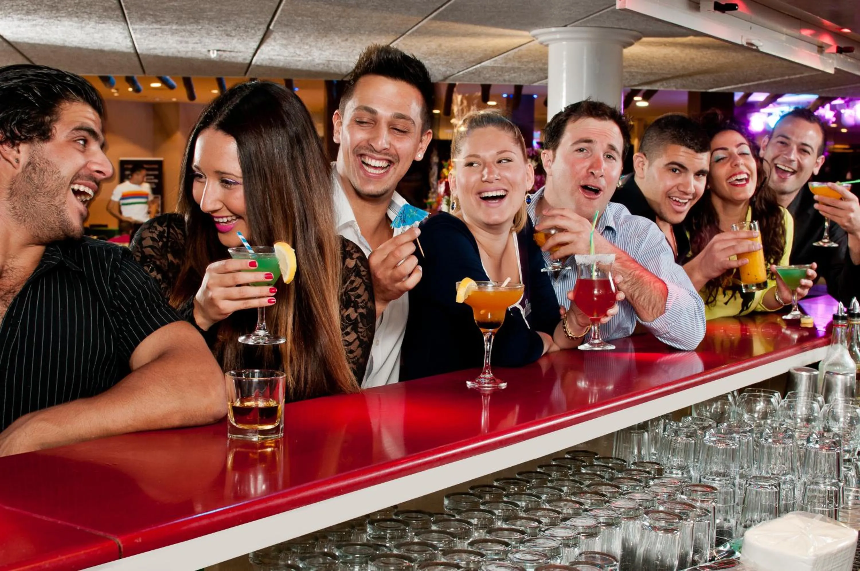 Evening entertainment in U Coral Beach Club Eilat – Ultra All inclusive