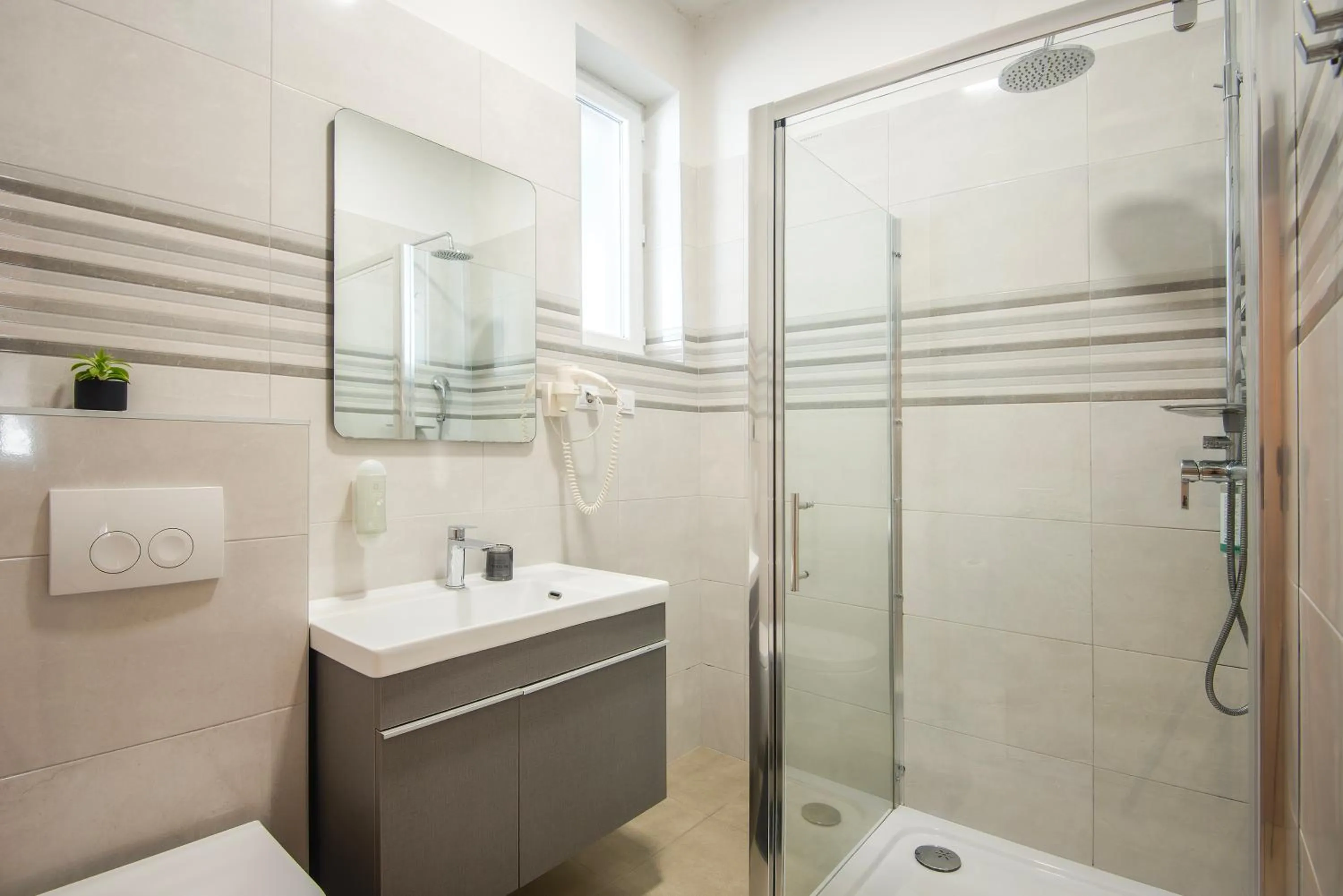 Toilet in D&A Amphitheatre Apartments with free parking