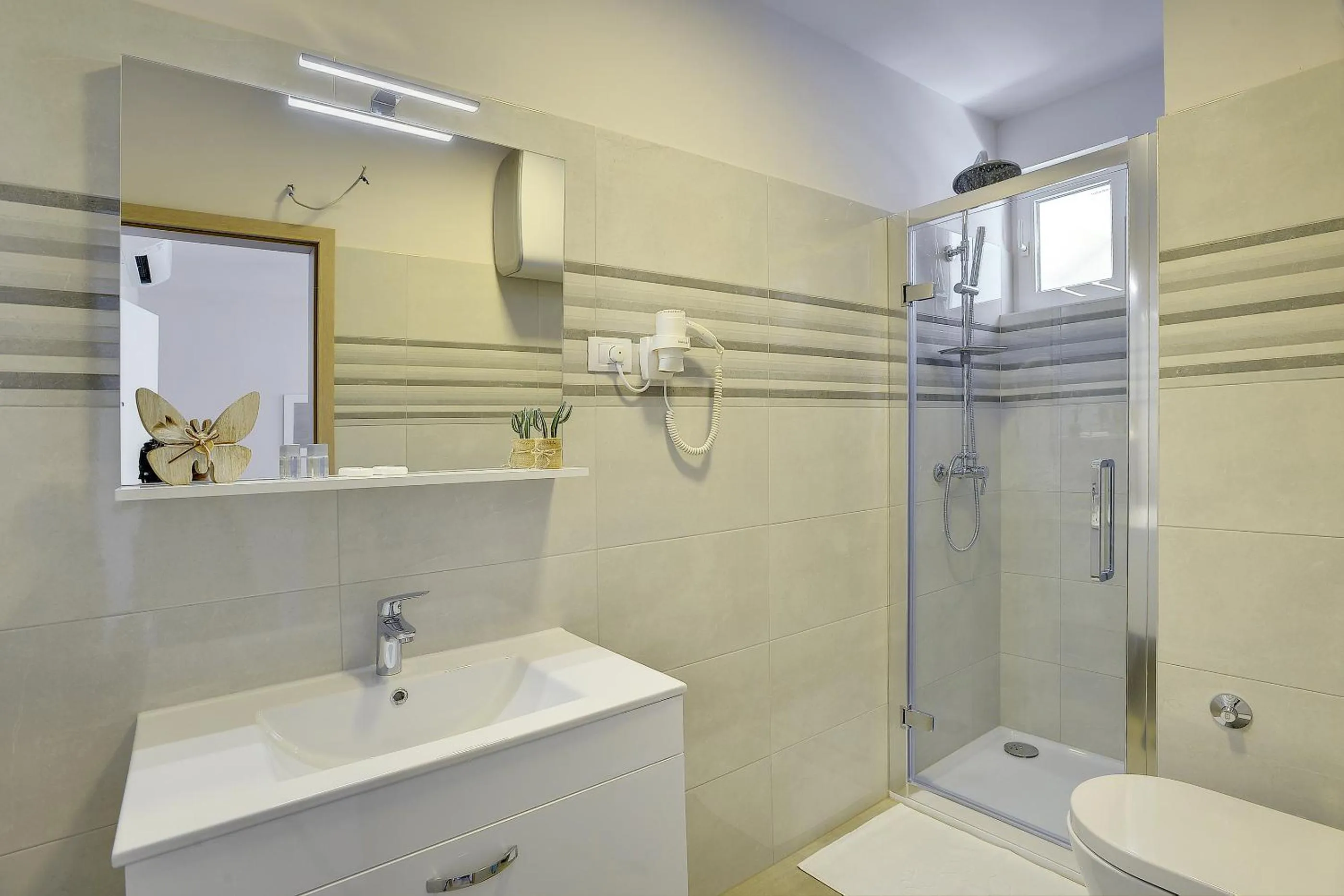 Toilet in D&A Amphitheatre Apartments with free parking