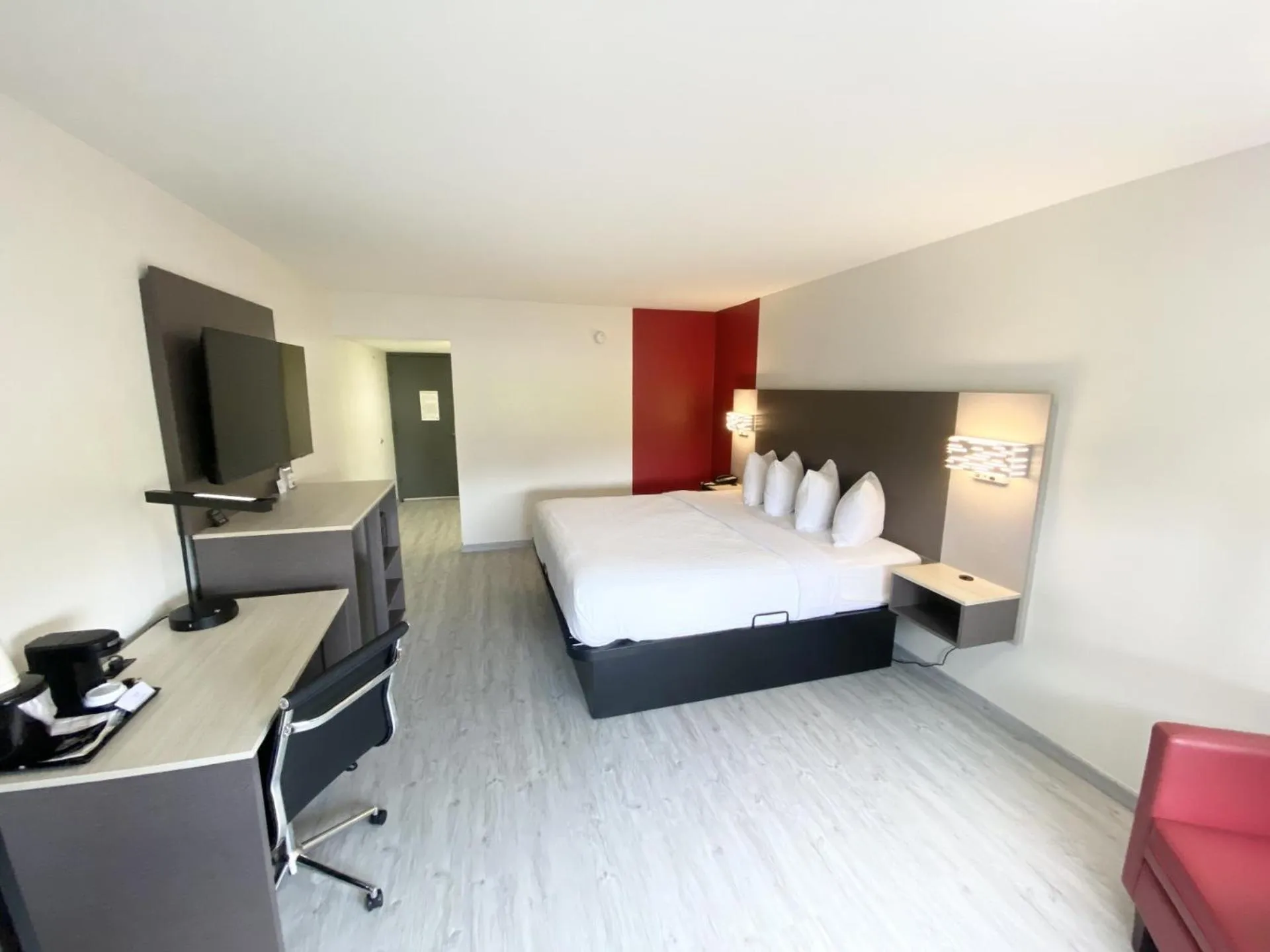 Bed in Ramada by Wyndham Tuscaloosa