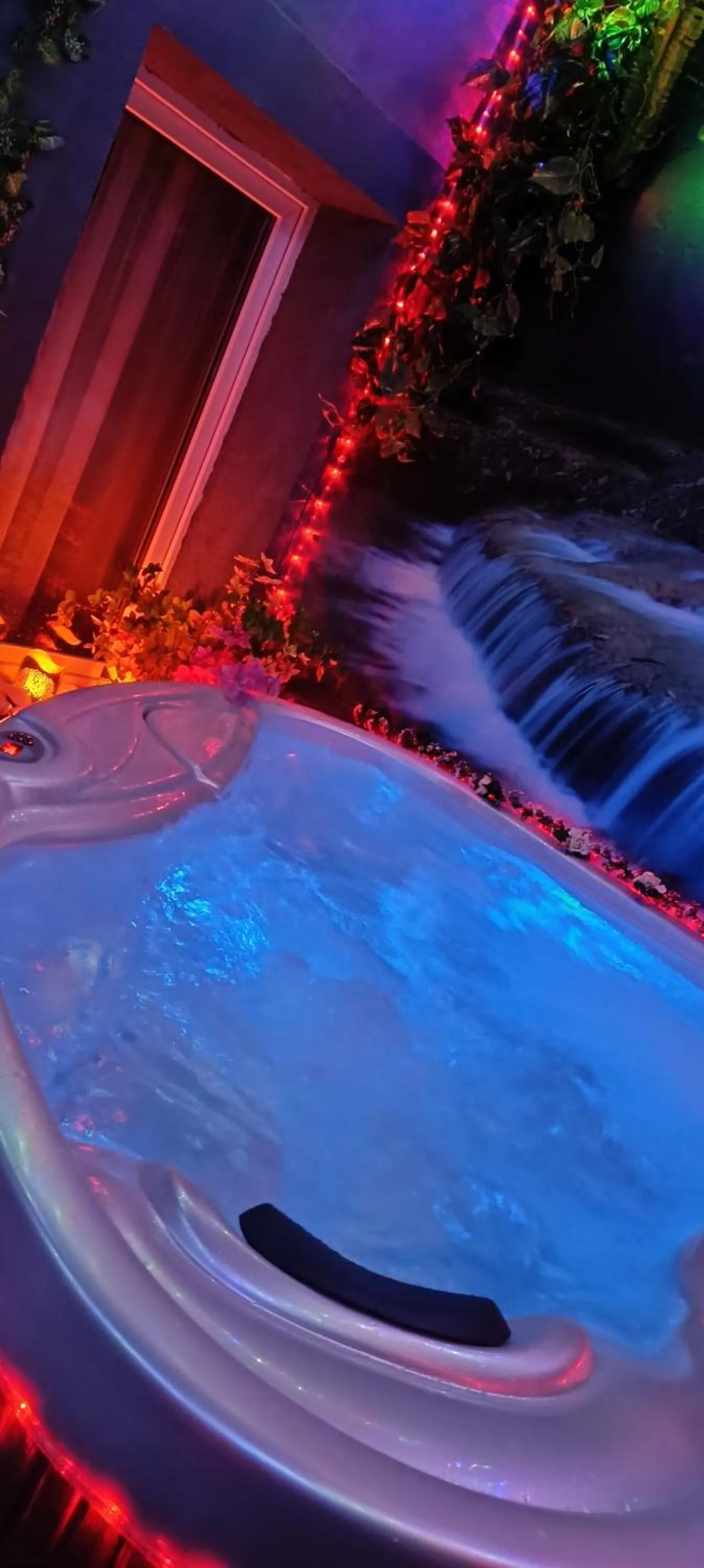 Hot Tub in ZAJAZD ALBATROS Rzeszów SPA