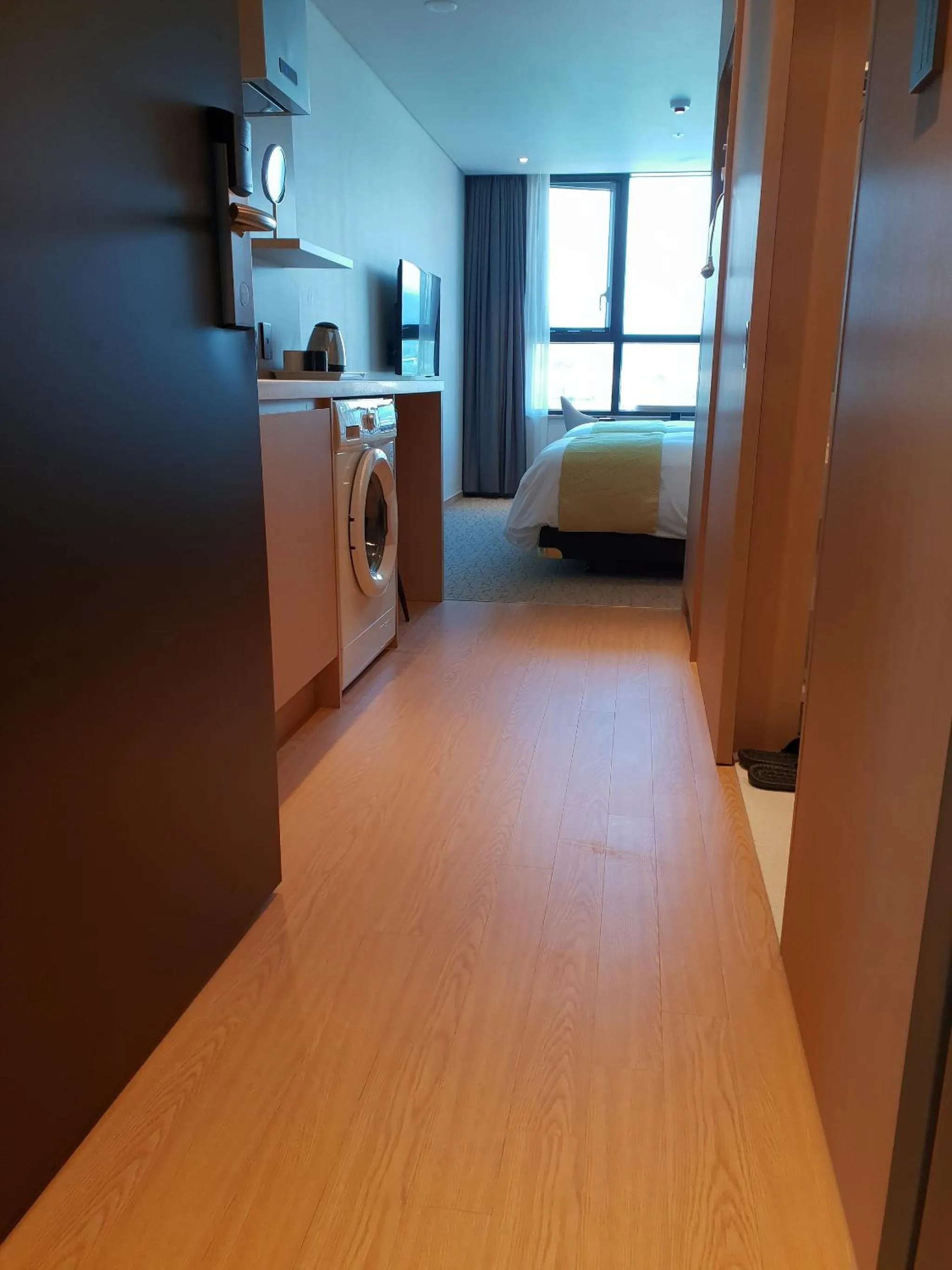 Kitchen or kitchenette, Bed in Hotel Winstory
