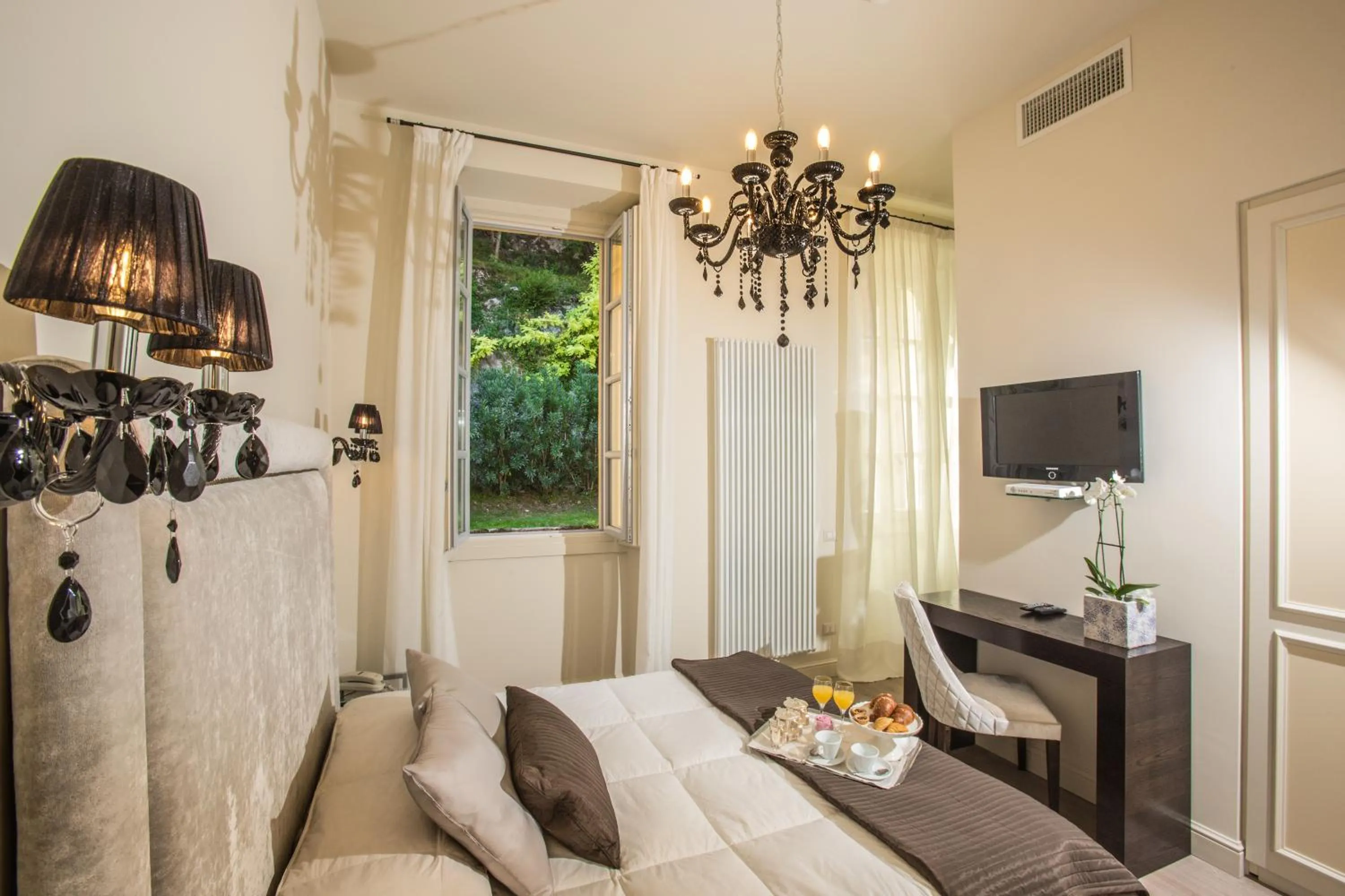 Bed in Boutique Hotel Villa Giulia