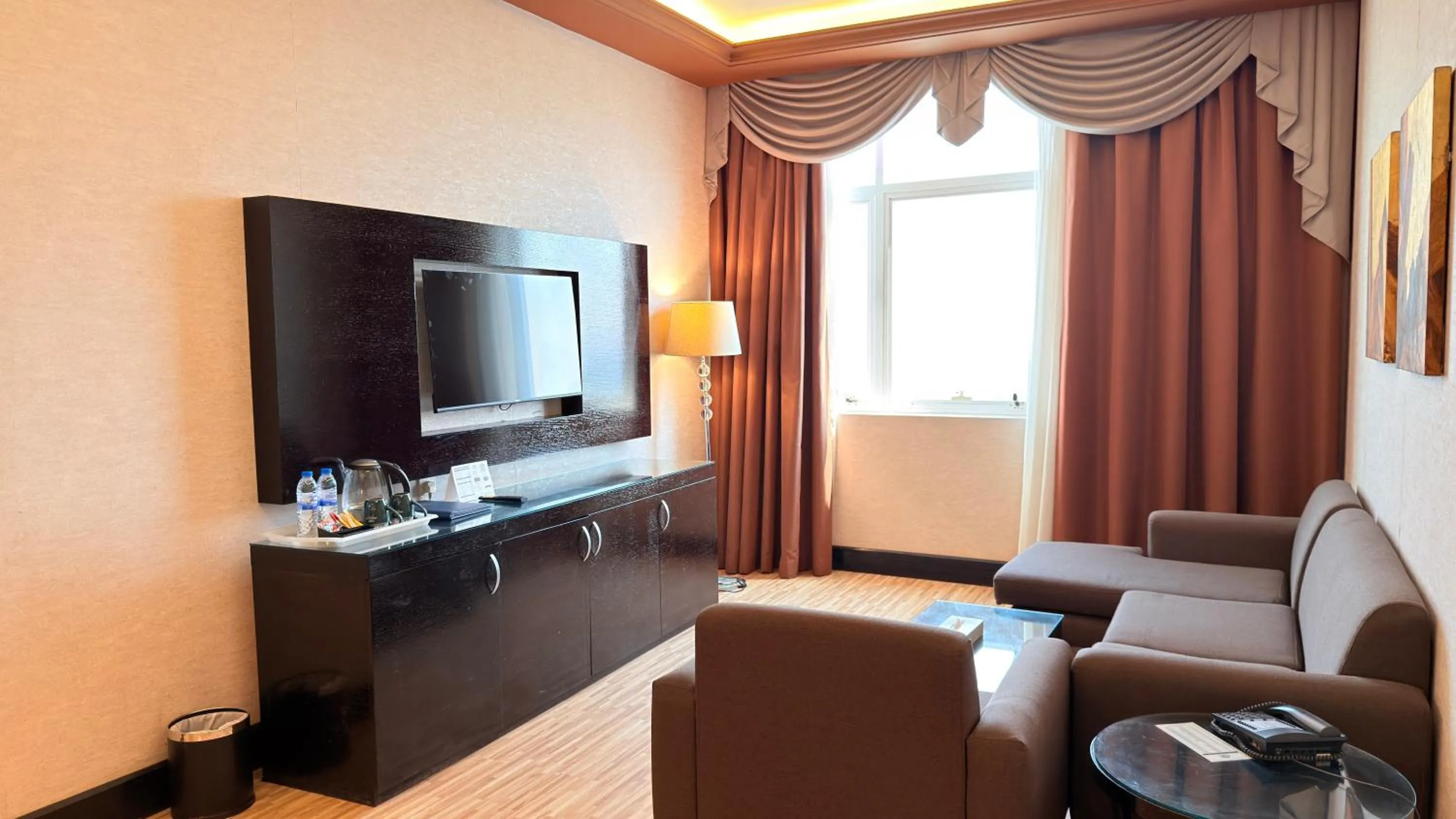 Photo of the whole room in Sunday Mangrove Corniche Hotel, Ras Al Khaimah