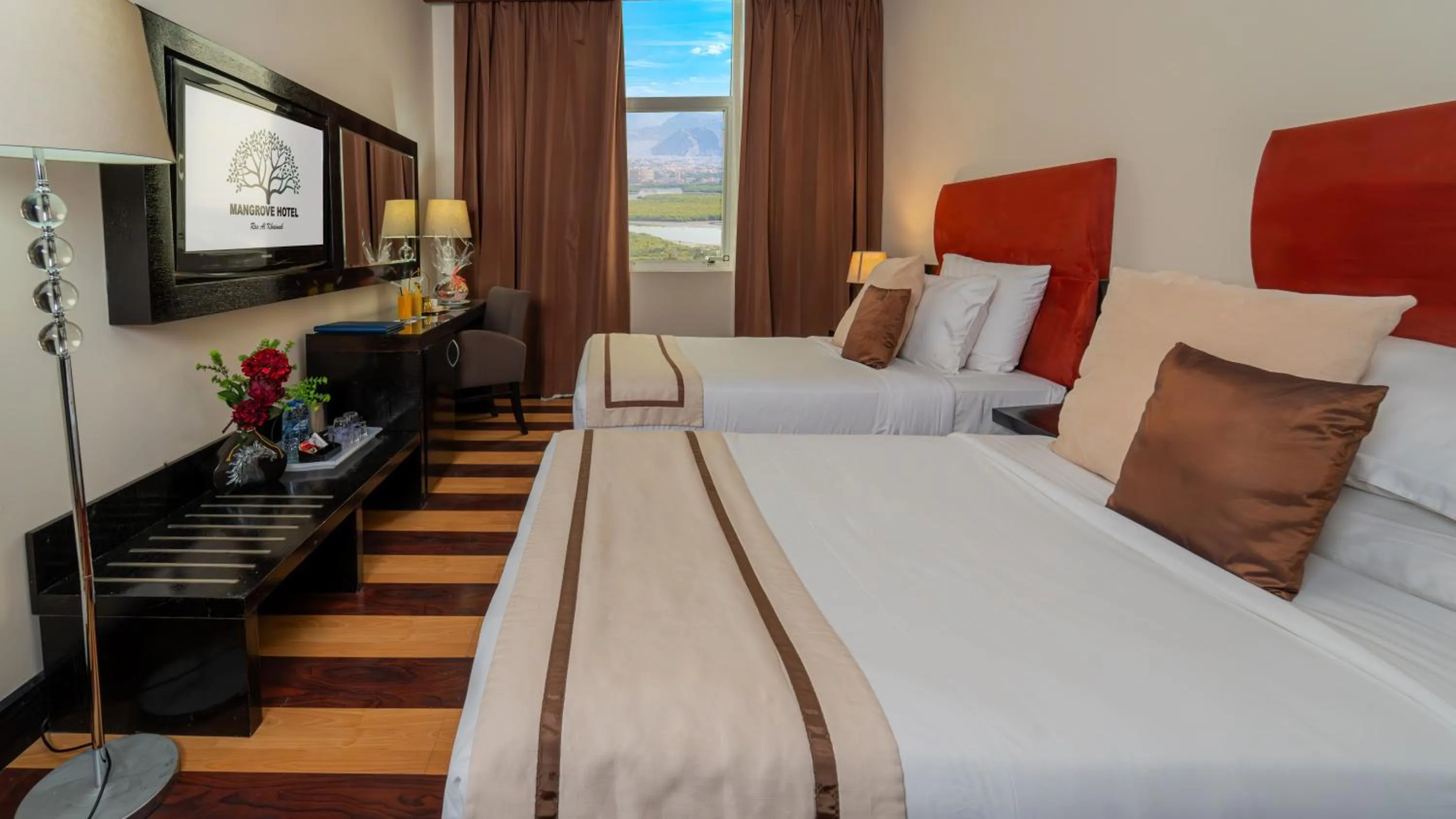 Deluxe Twin Room with Sea View in Sunday Mangrove Corniche Hotel, Ras Al Khaimah