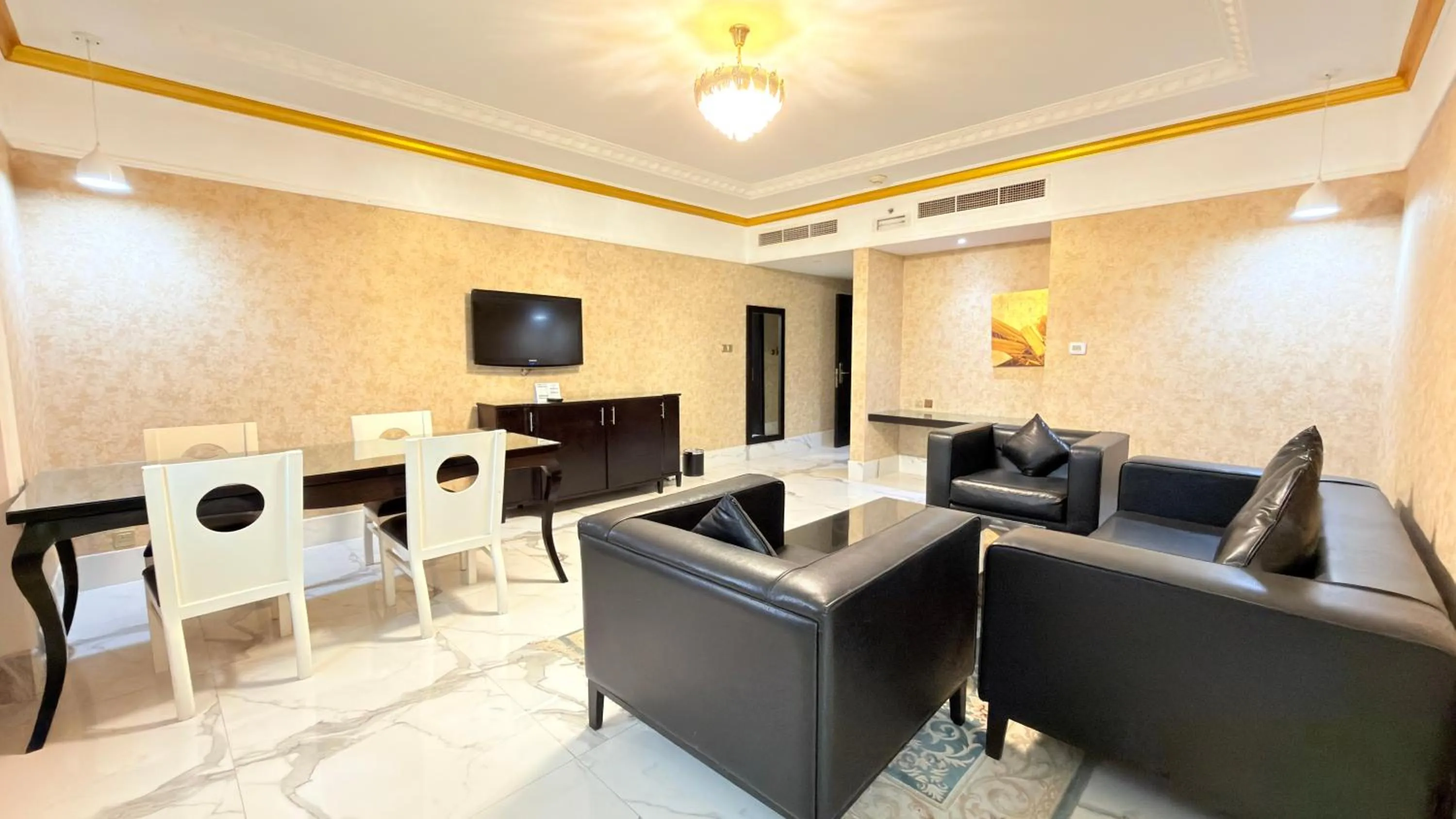 TV and multimedia in Sunday Mangrove Corniche Hotel, Ras Al Khaimah