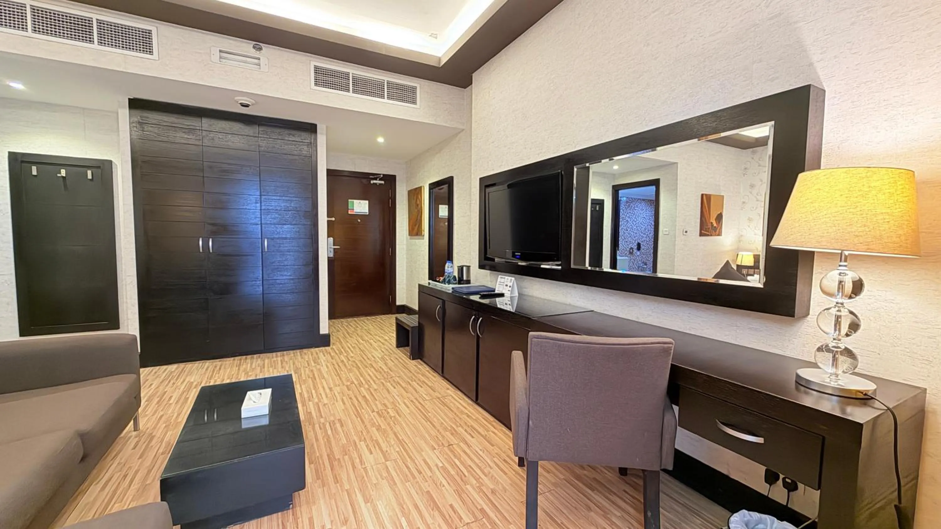 TV and multimedia in Sunday Mangrove Corniche Hotel, Ras Al Khaimah