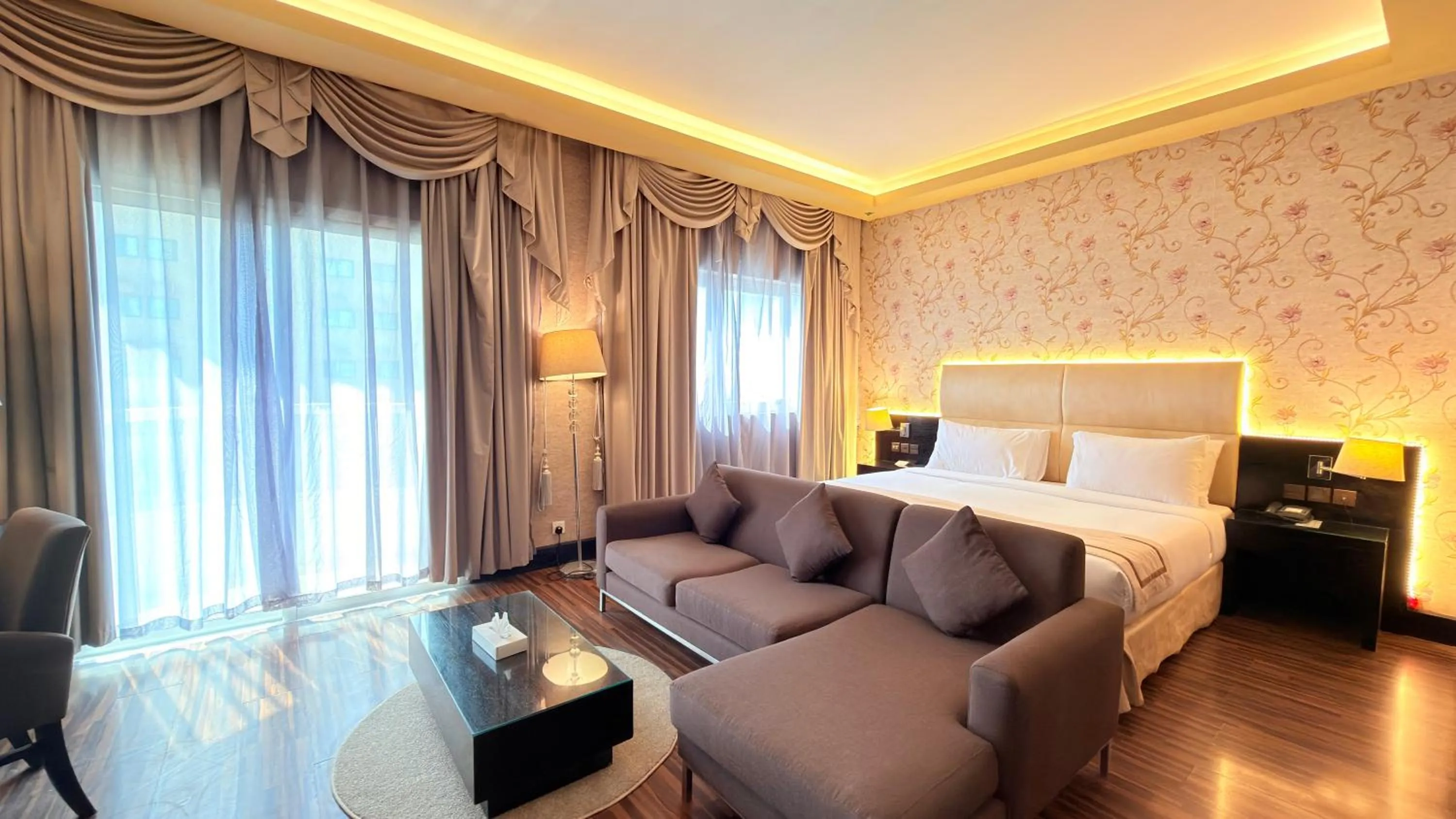 Bed in Sunday Mangrove Corniche Hotel, Ras Al Khaimah