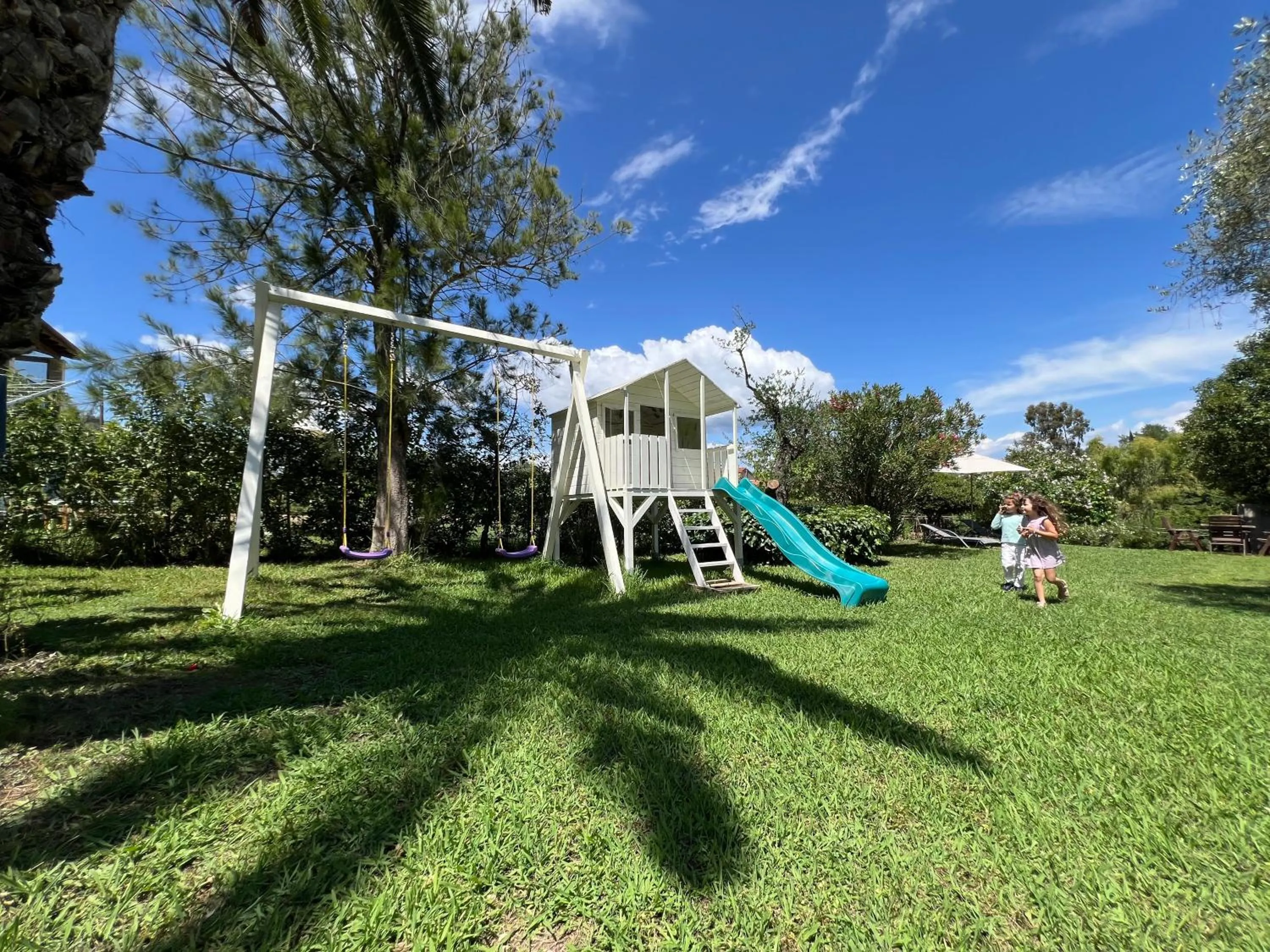 Children play ground in Kapella Apartments